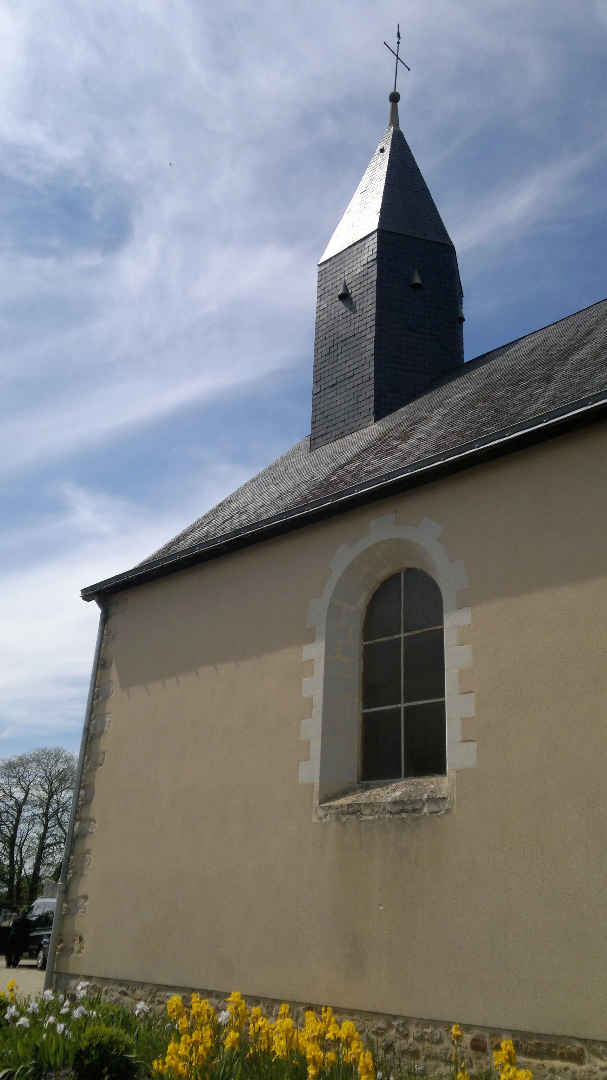 Photo showing: L'église Notre-Dame du XVIIIe siècle. Rouillon est une commune française, située dans le département de la Sarthe et la région Pays de la Loire.