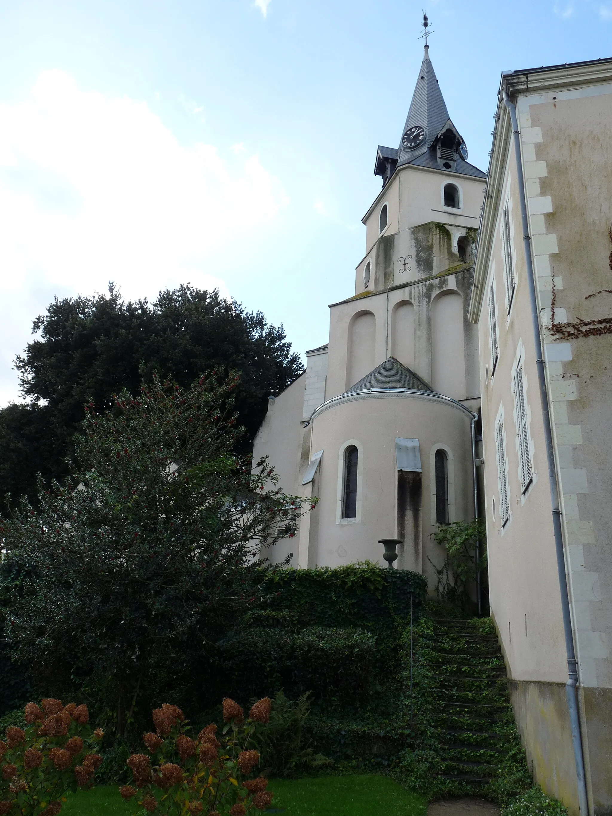 Photo showing: Jardin du presbytère de Sainte-Gemmes-sur-Loire (49).