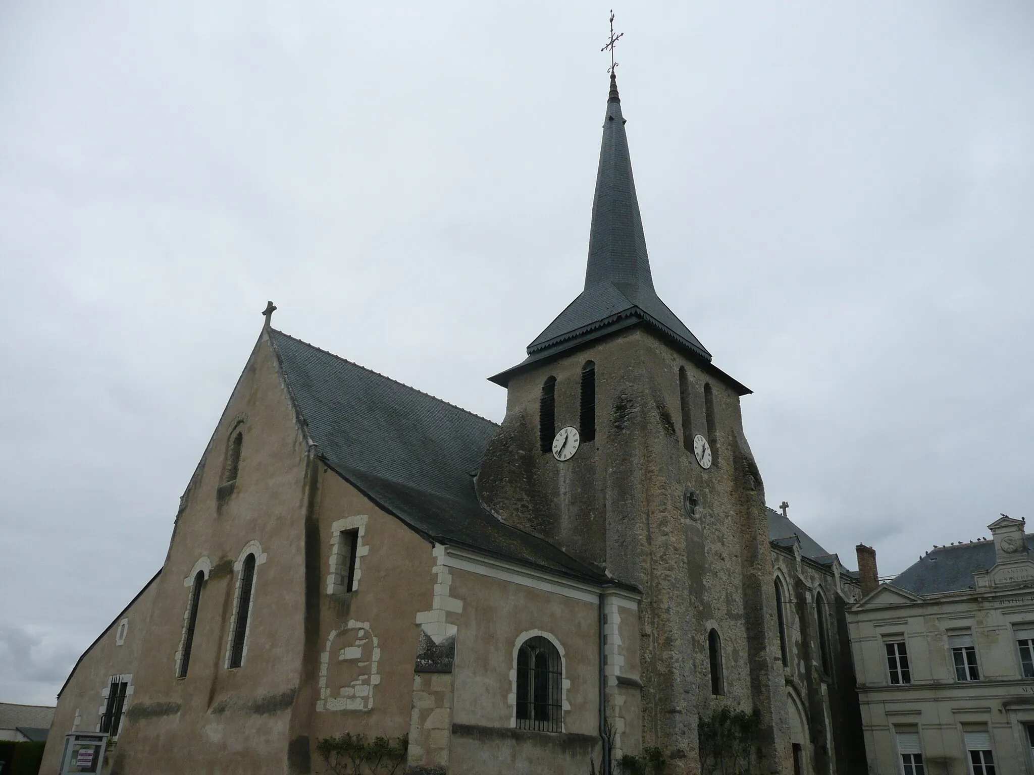 Photo showing: This building is inscrit au titre des monuments historiques de la France. It is indexed in the base Mérimée, a database of architectural heritage maintained by the French Ministry of Culture, under the reference PA00109357 .