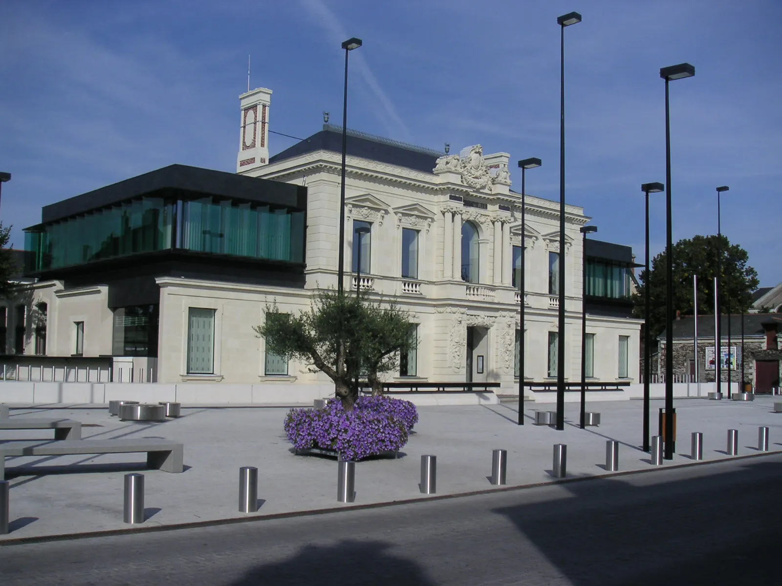 Photo showing: La mairie de Trélazé (Maine-et-Loire, France).