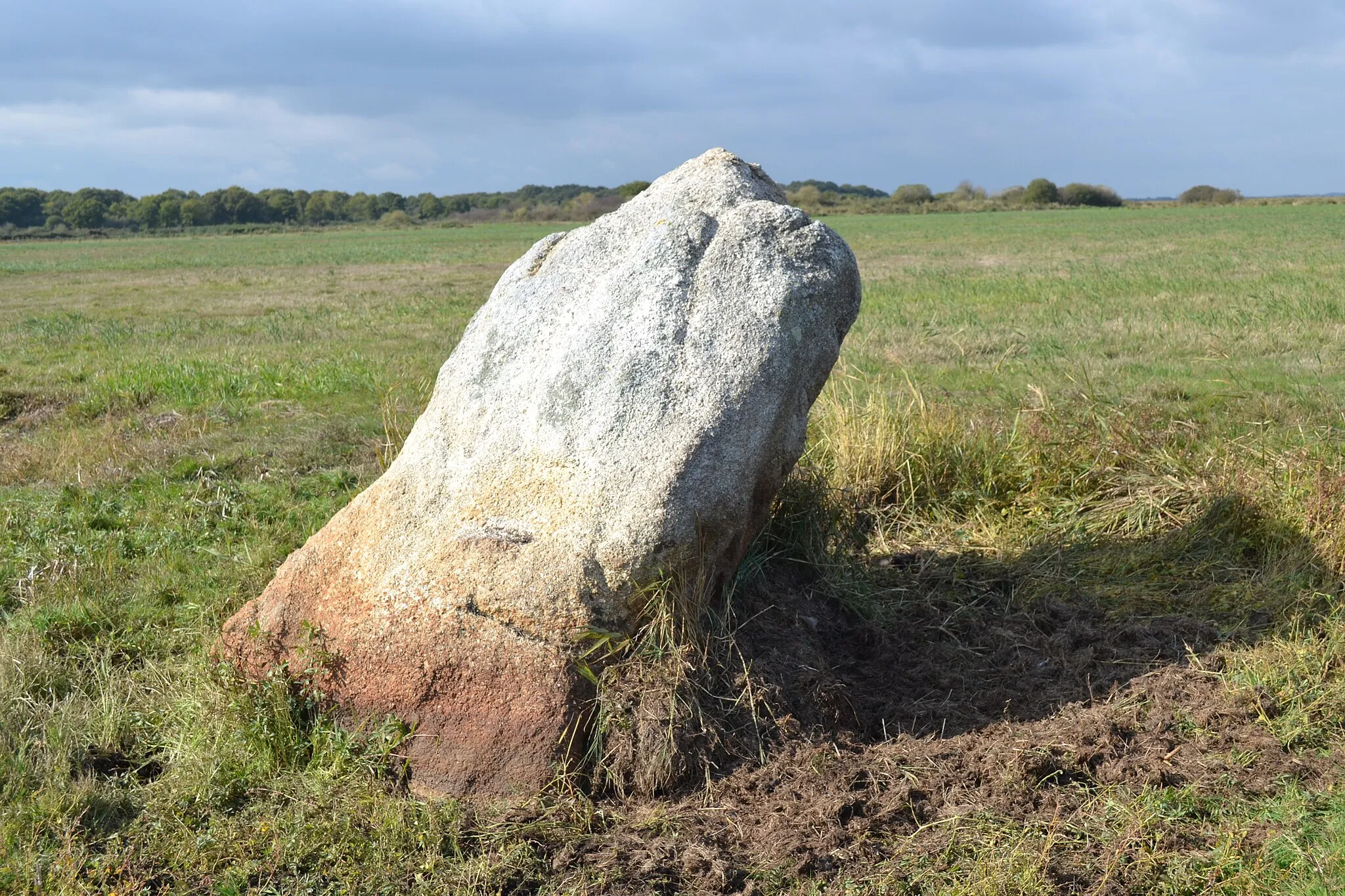 Photo showing: Menhir de Pierre Blanche, Trignac, Loire-Atlantique