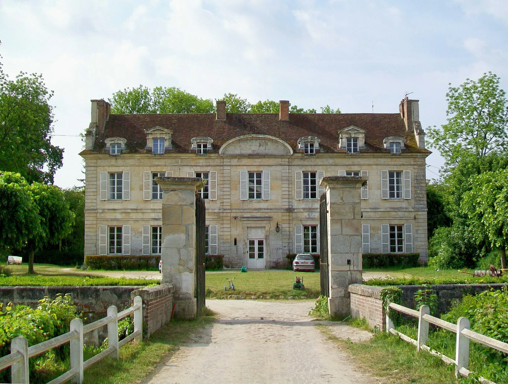 Photo showing: Le château de Coye-la-Forêt, façade nord des années 1760/70.