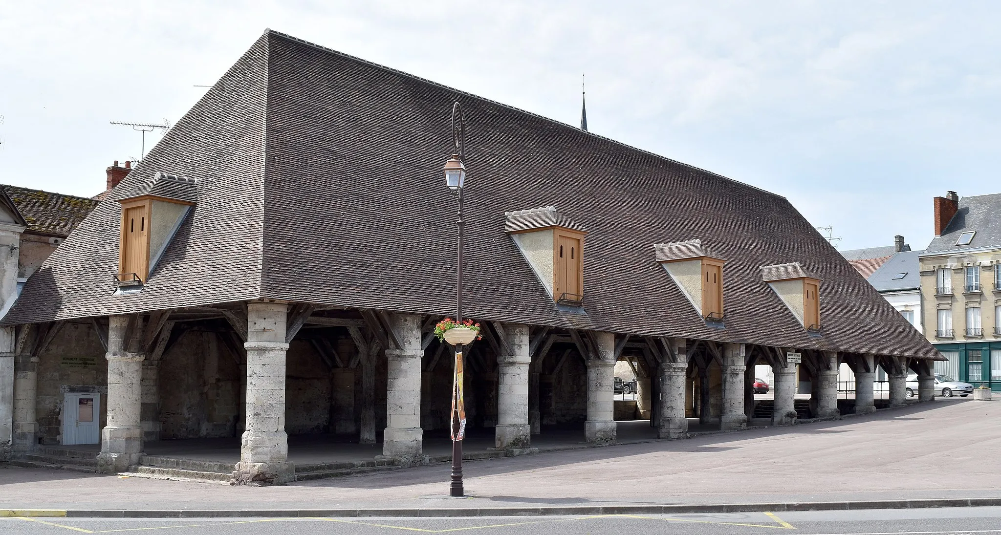 Photo showing: Halles de Fere en Tardenois, Aisne, France