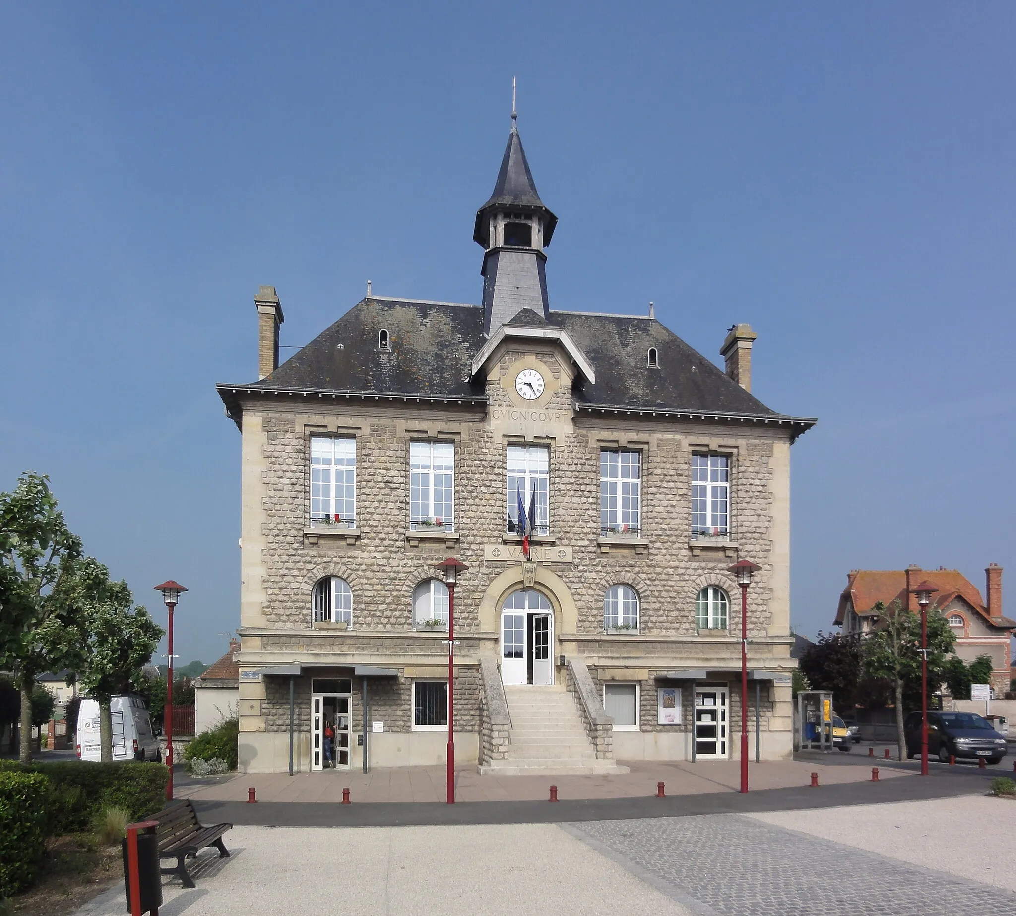 Photo showing: Guignicourt (Aisne) Mairie
