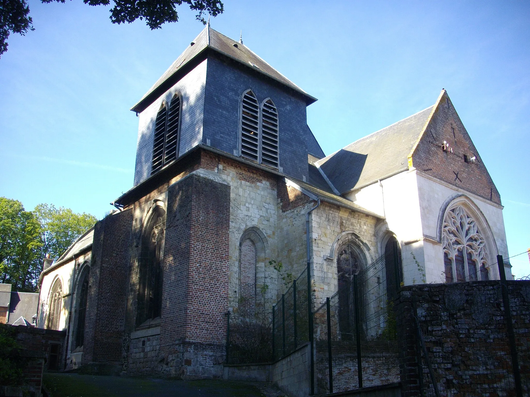 Photo showing: This building is indexed in the base Mérimée, a database of architectural heritage maintained by the French Ministry of Culture, under the reference PA00115694 .