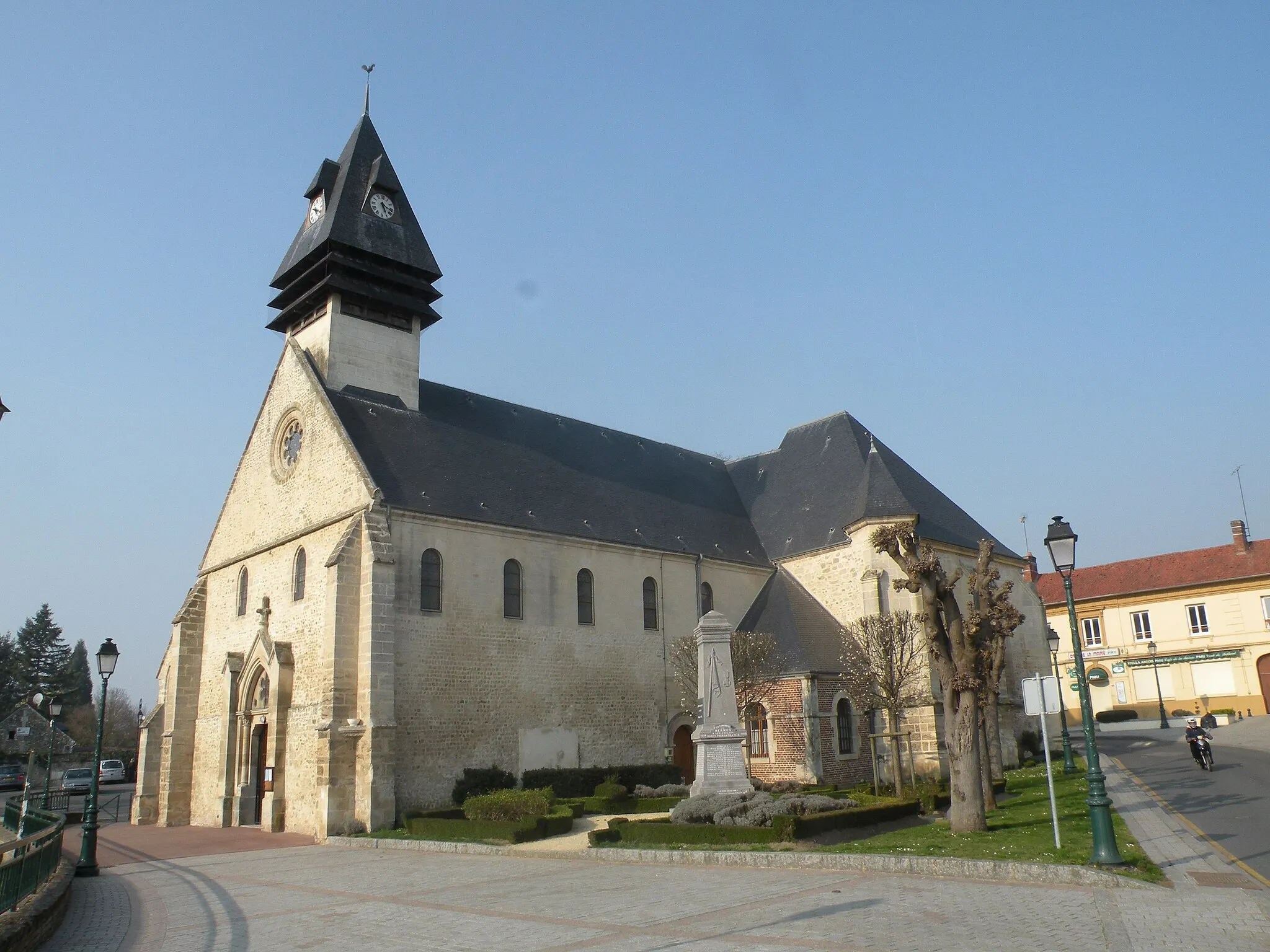 Photo showing: église Hermes (Oise)