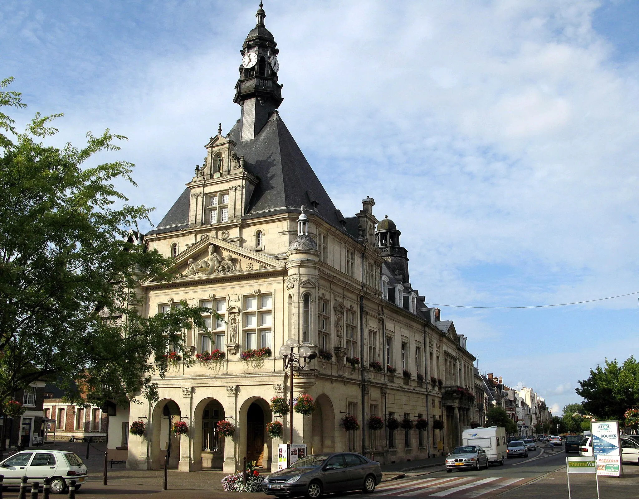 Photo showing: Péronne (Somme, France) -

Hôtel-de-Ville.