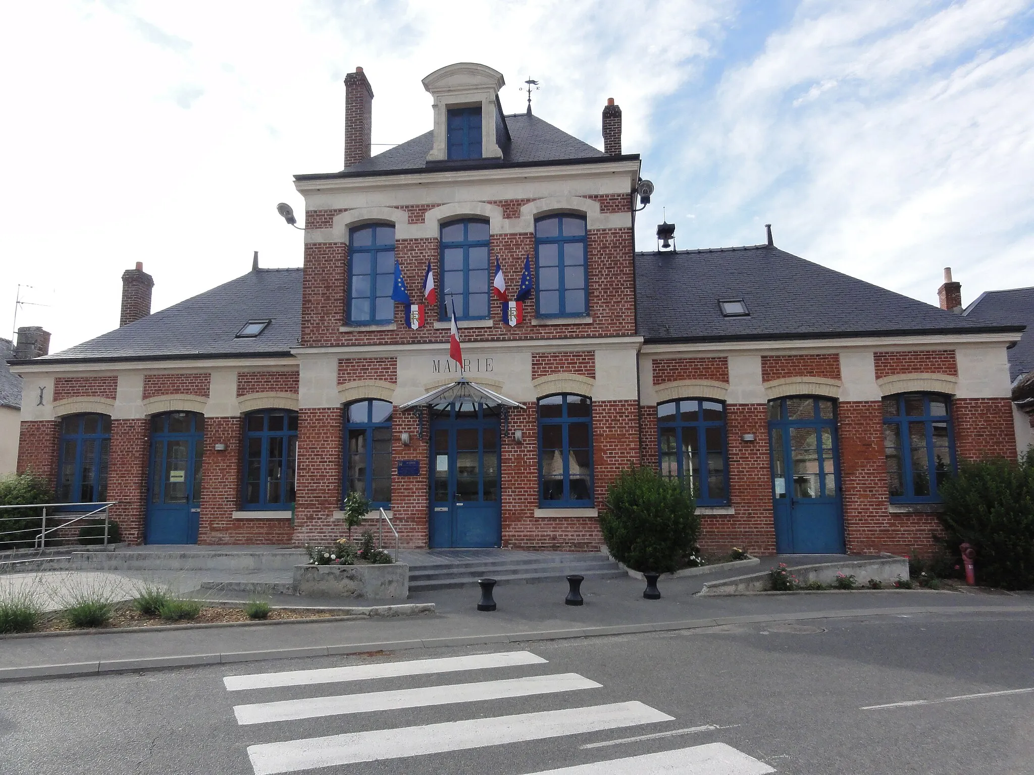 Photo showing: Saint-Erme-Outre-et-Ramecourt (Aisne) mairie