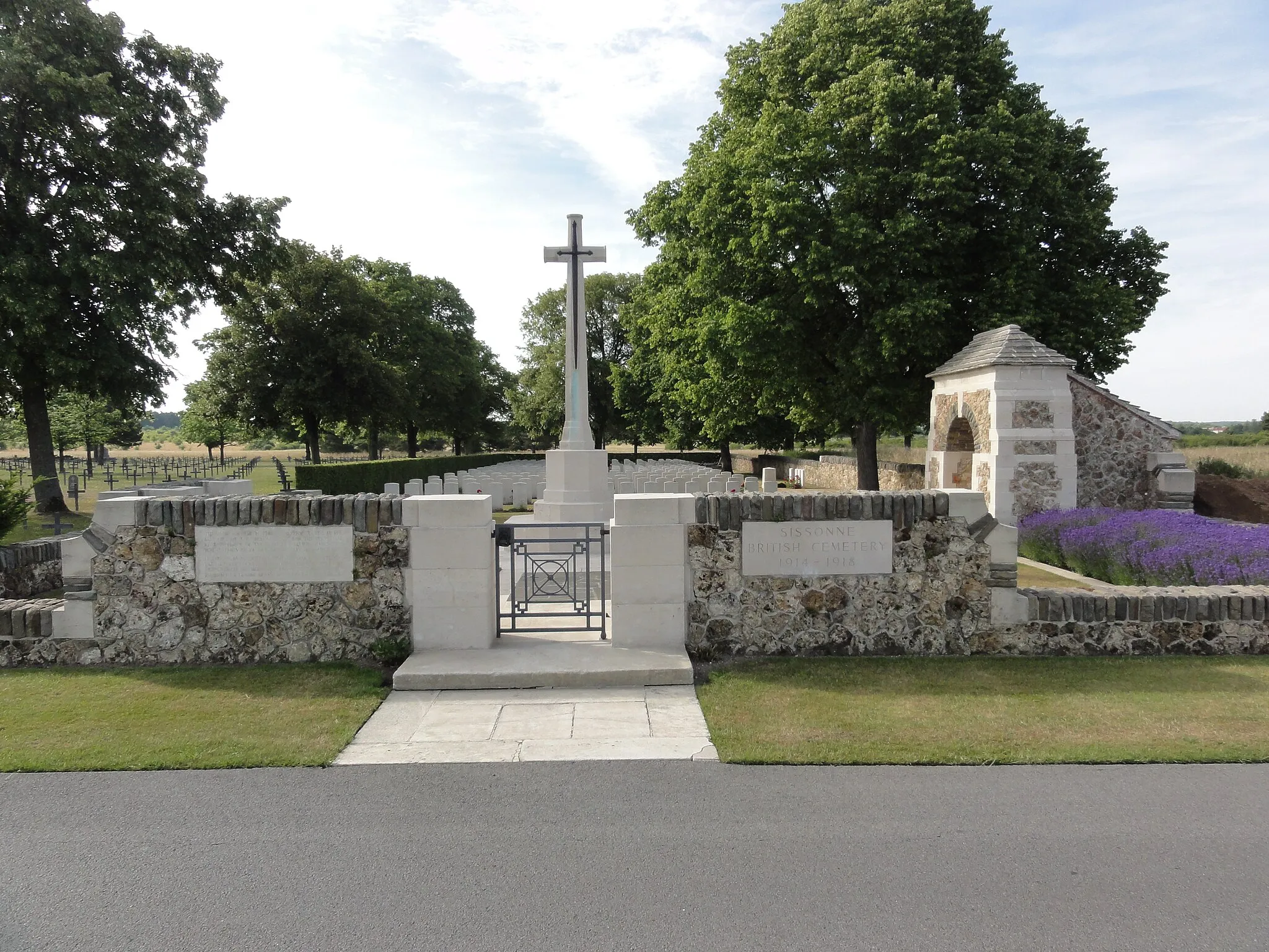 Photo showing: Sissonne (Aisne) British Cemetery