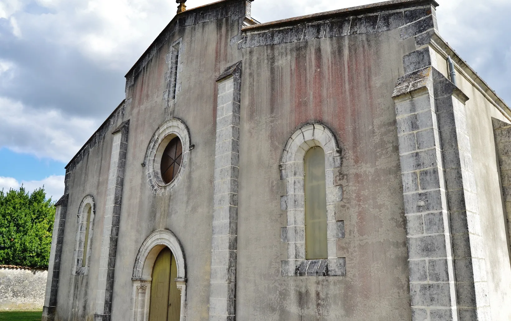 Photo showing: église St Nazaire