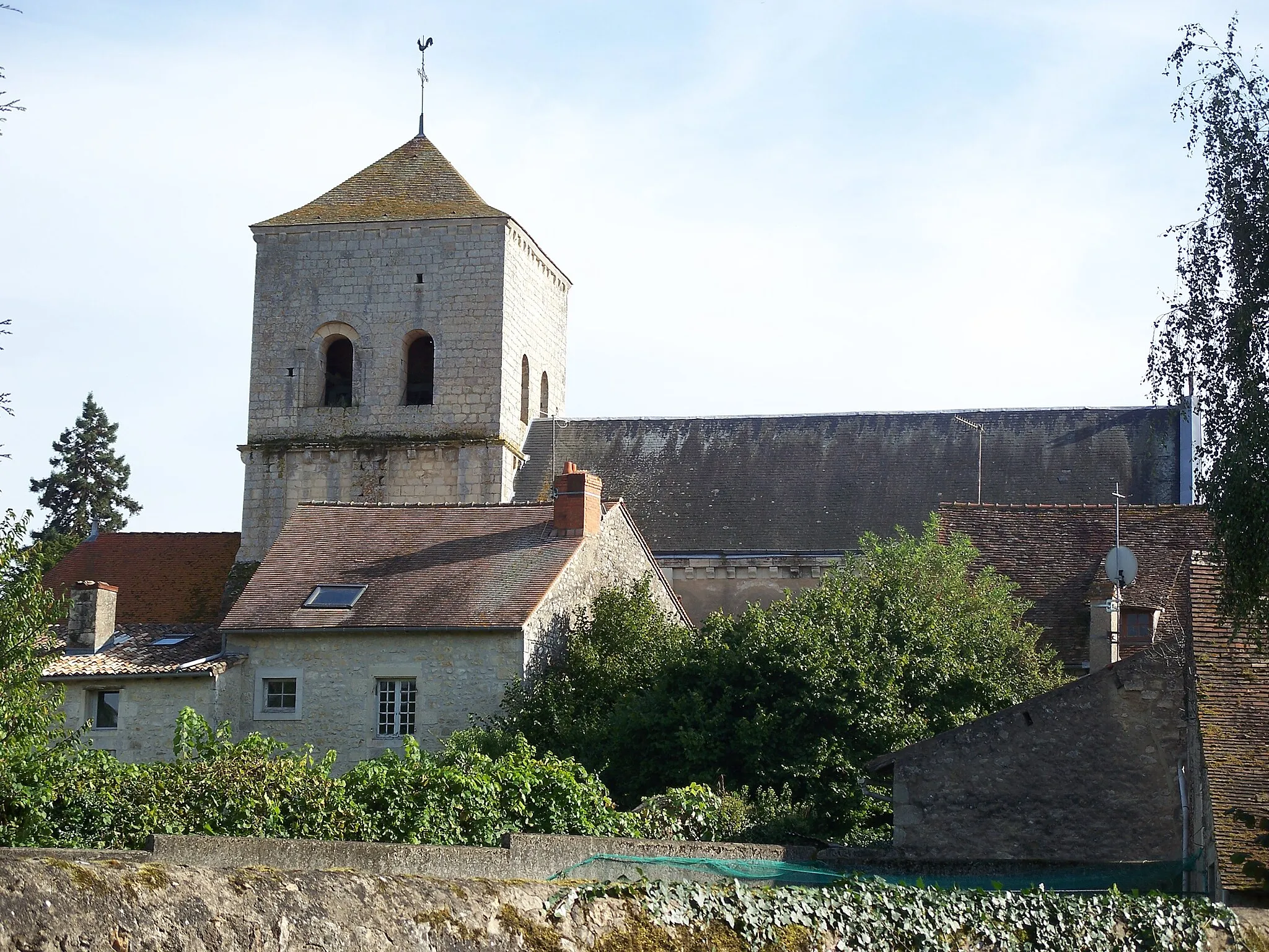 Photo showing: This building is indexed in the base Mérimée, a database of architectural heritage maintained by the French Ministry of Culture, under the reference PA00105356 .