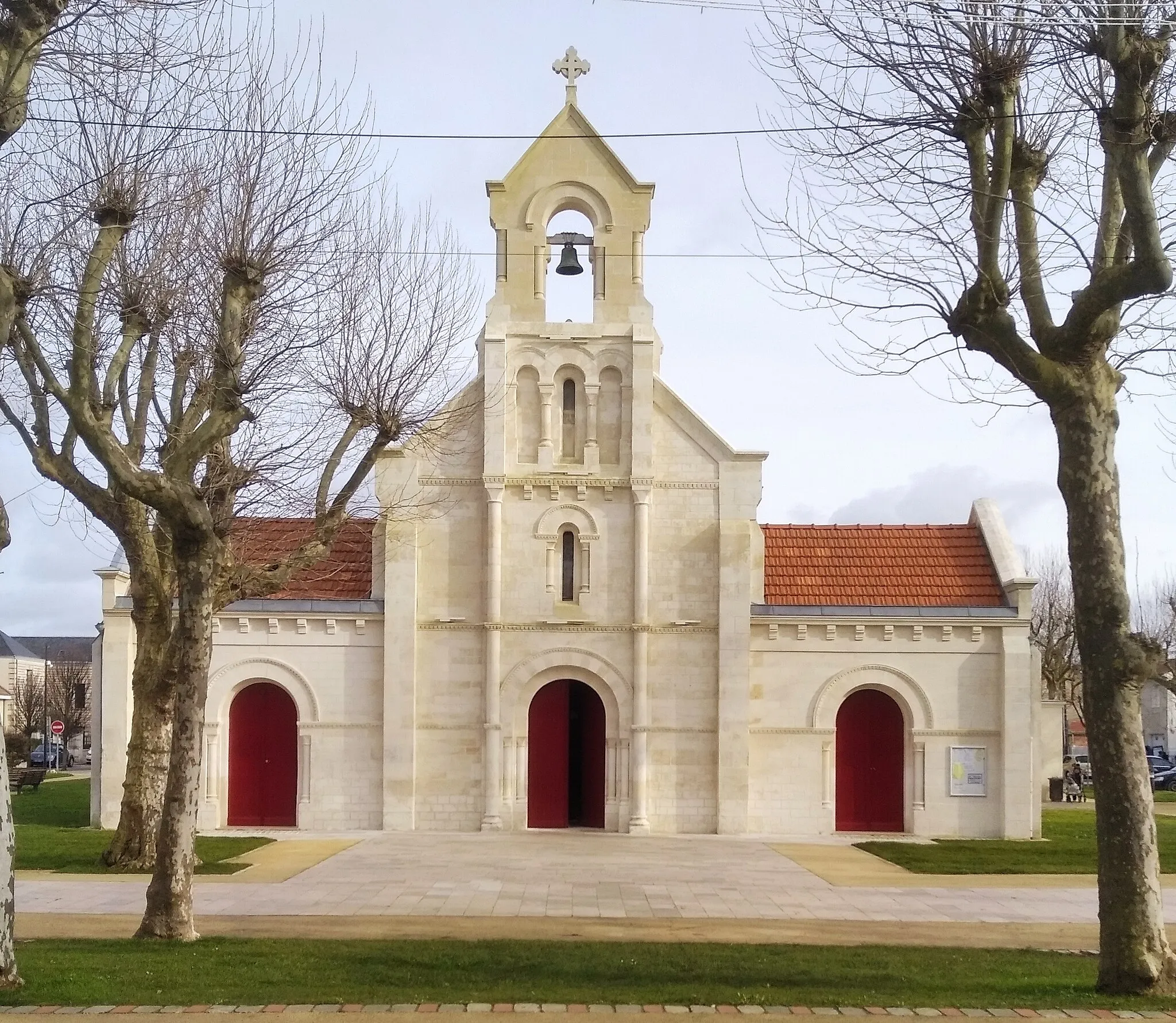 Photo showing: Église Sainte-Madeleine sise 6 rue de Barbezieux à Châtelaillon-Plage (17) France