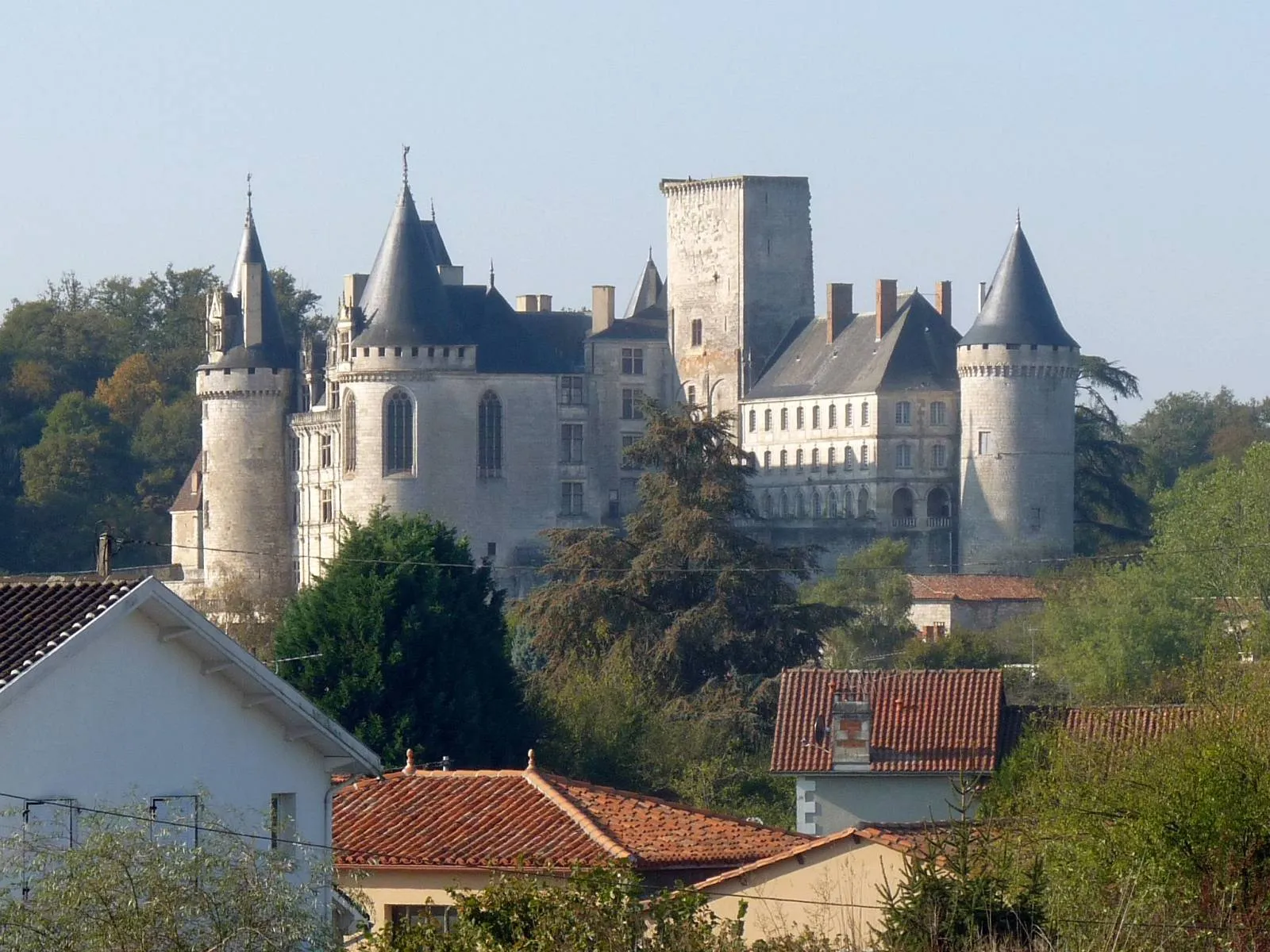 Photo showing: château de la Rochefoucauld (16), France