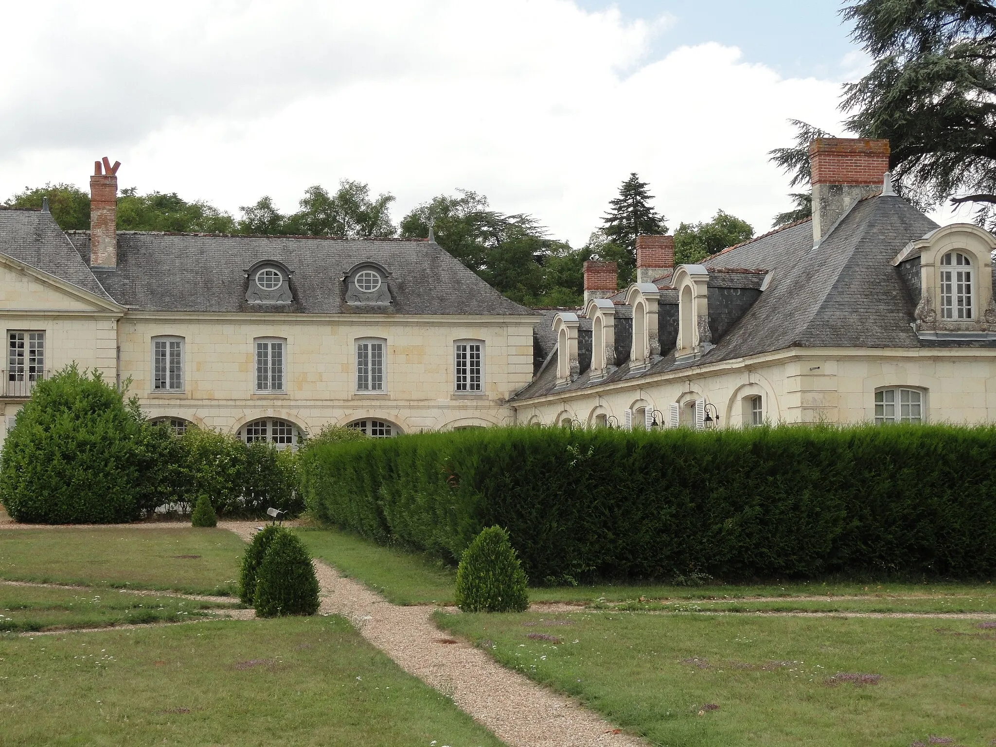 Photo showing: chateau des ormes