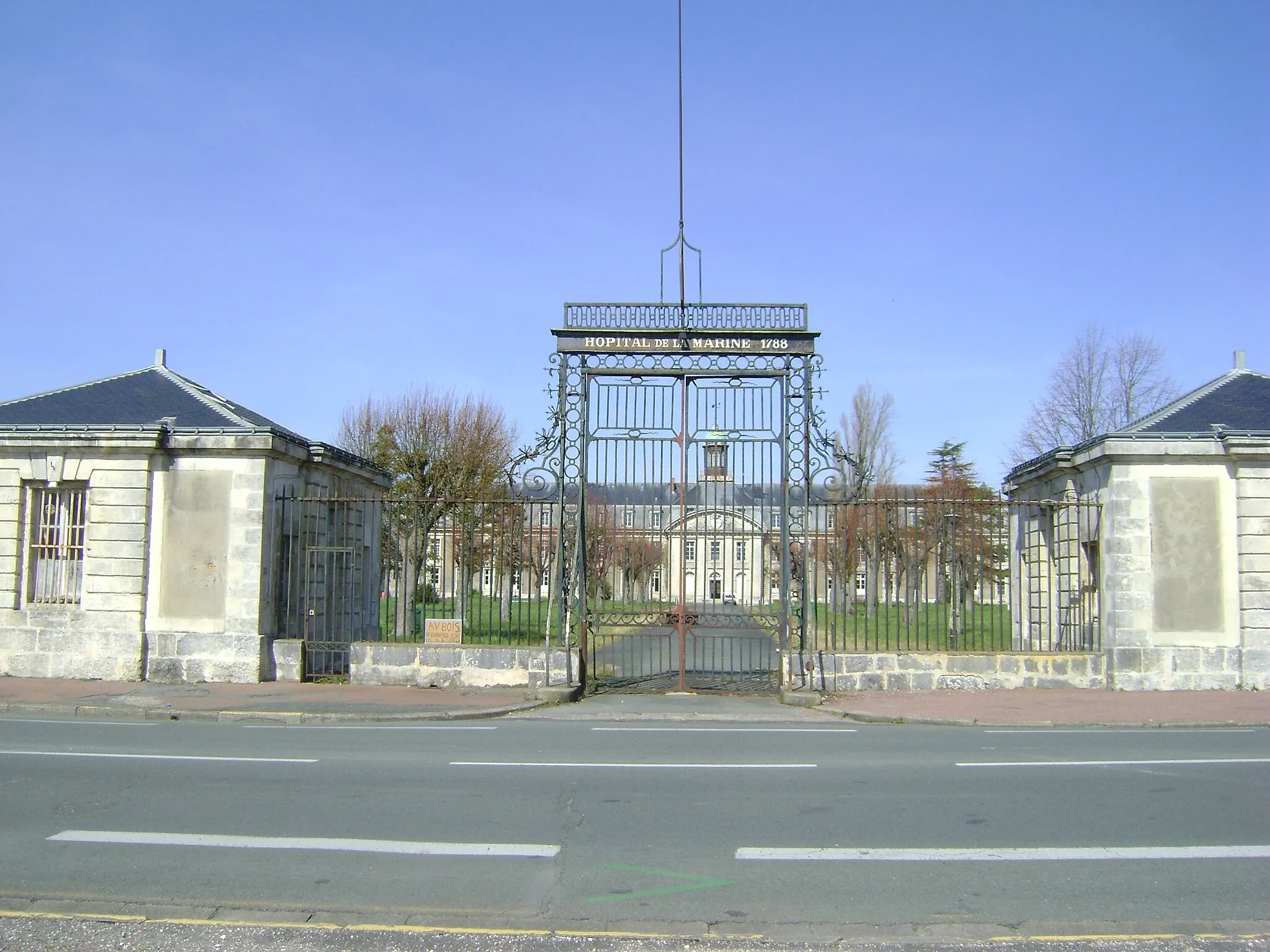 Photo showing: This building is inscrit au titre des monuments historiques de la France. It is indexed in the base Mérimée, a database of architectural heritage maintained by the French Ministry of Culture, under the reference PA00104867 .