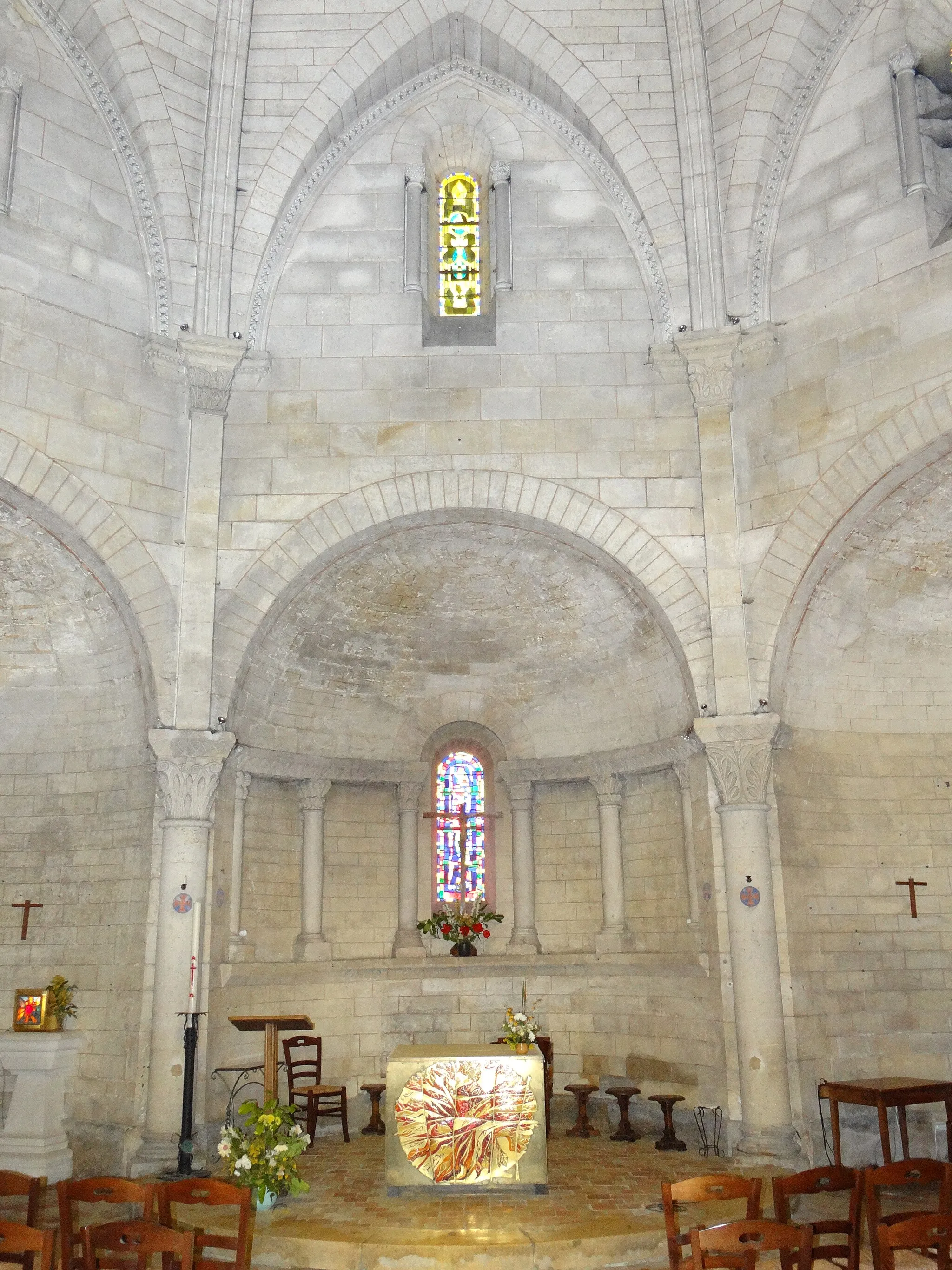 Photo showing: This building is indexed in the base Mérimée, a database of architectural heritage maintained by the French Ministry of Culture, under the reference PA00104508 .