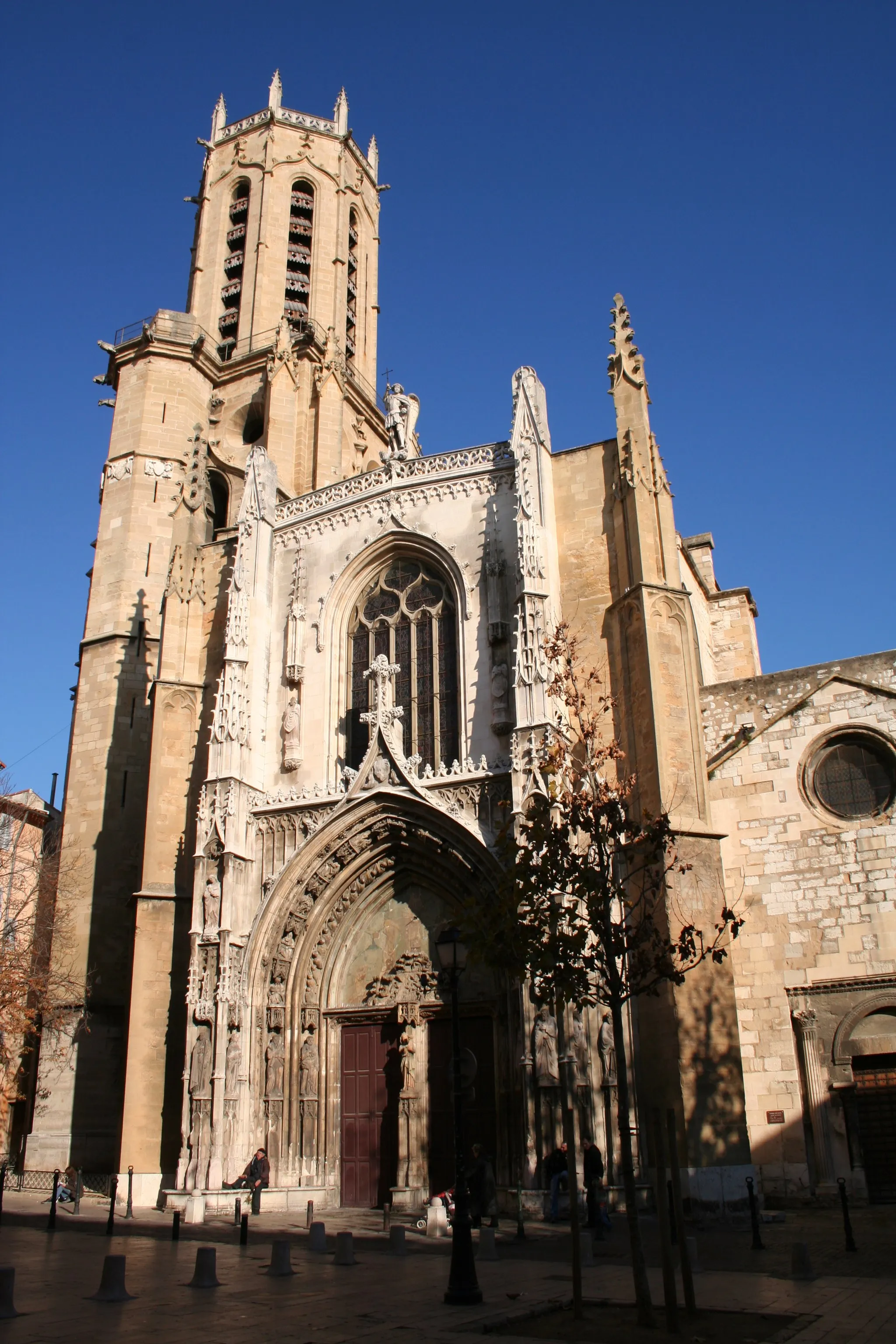 Photo showing: Cathédrale Saint-Sauveur, Aix-en-Provence (France).