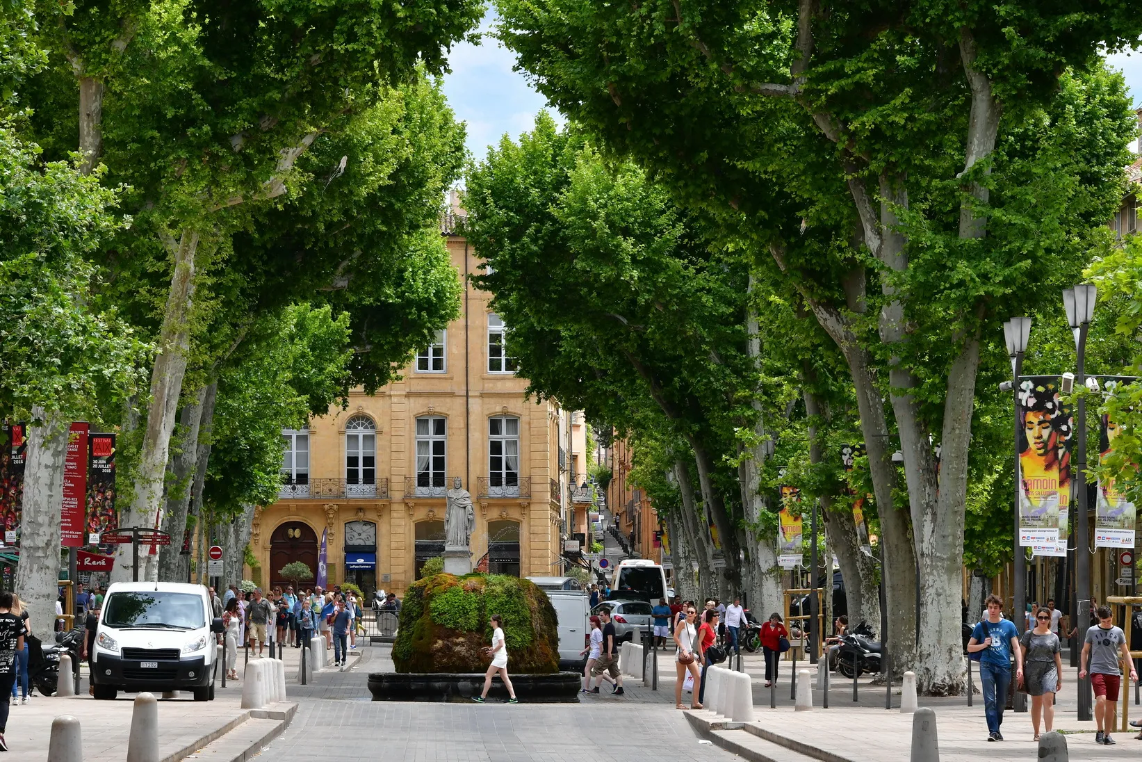 Photo showing: Aix-en-Provence - Le cours Mirabeau