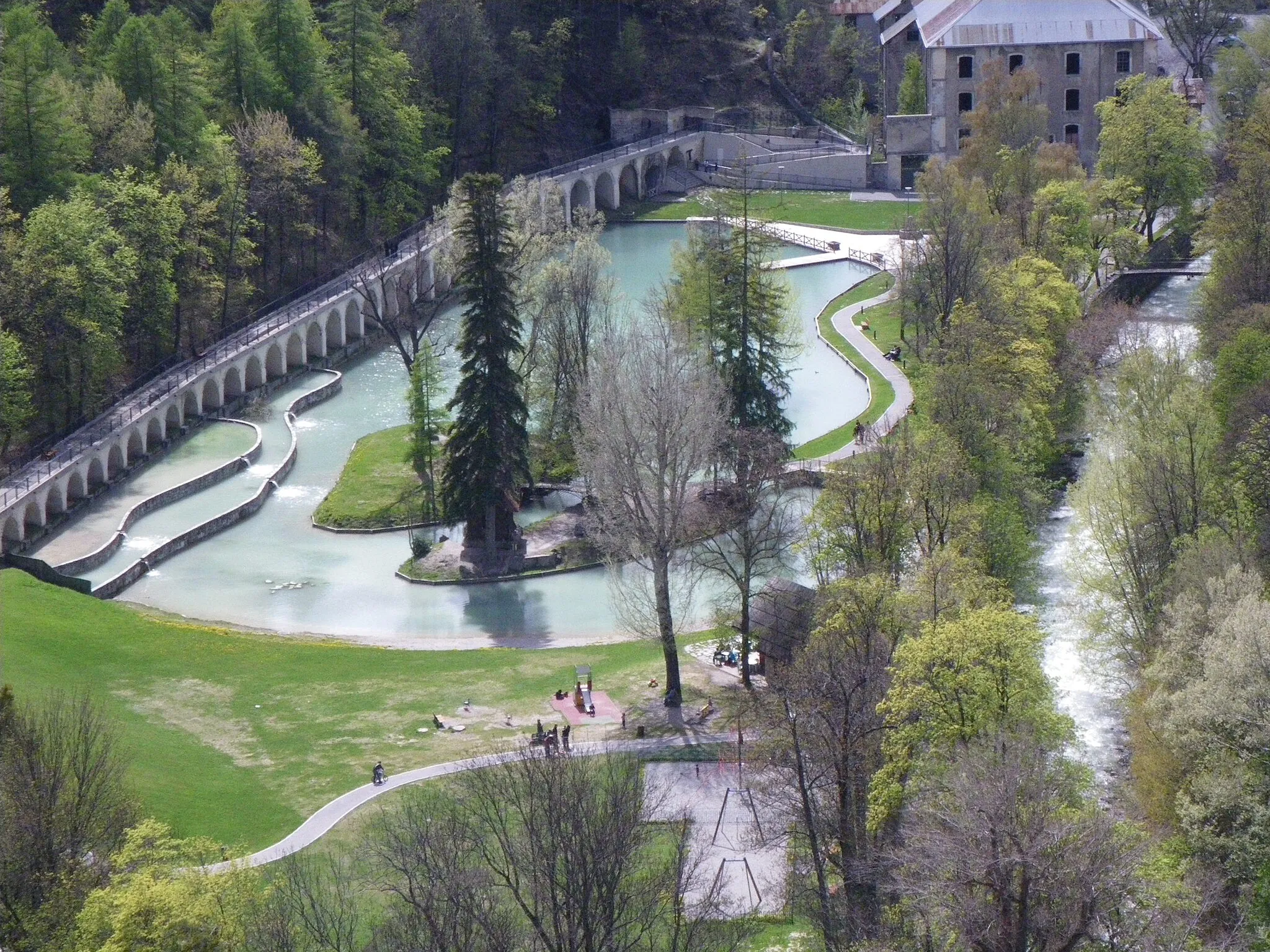 Photo showing: Parc de la Schappe, Briançon, Hautes-Alpes, France