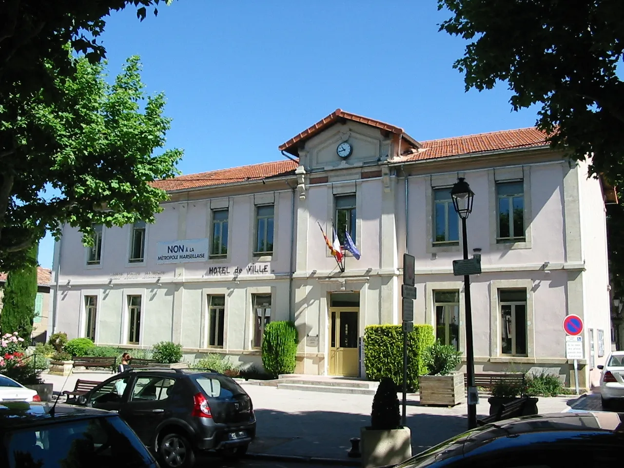 Photo showing: L'Hôtel de ville de Fuveau, commune des Bouches-du-Rhône.