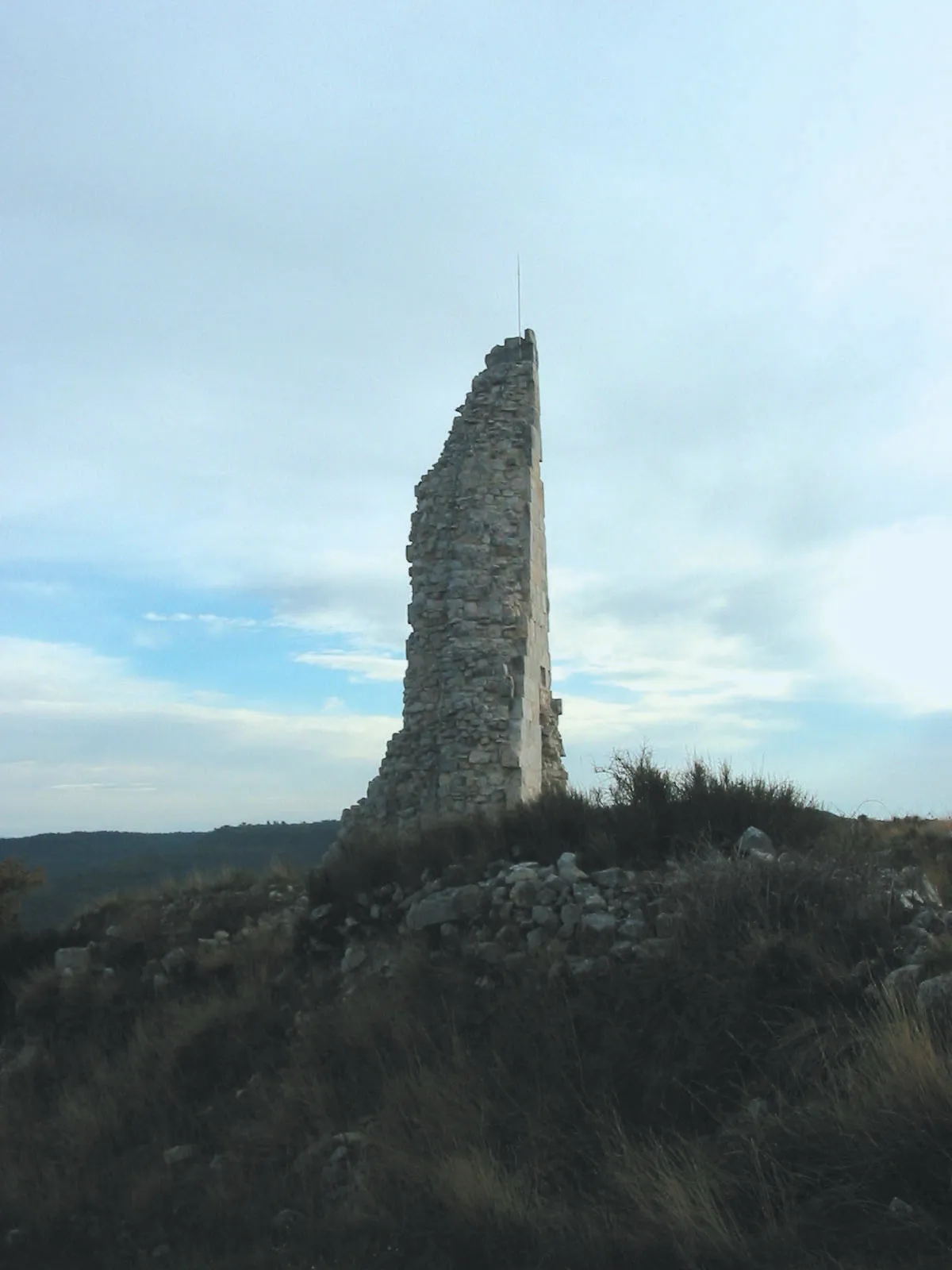 Photo showing: Site de la Quille, au Puy-Sainte-Réparade (Bouches-du-Rhône)