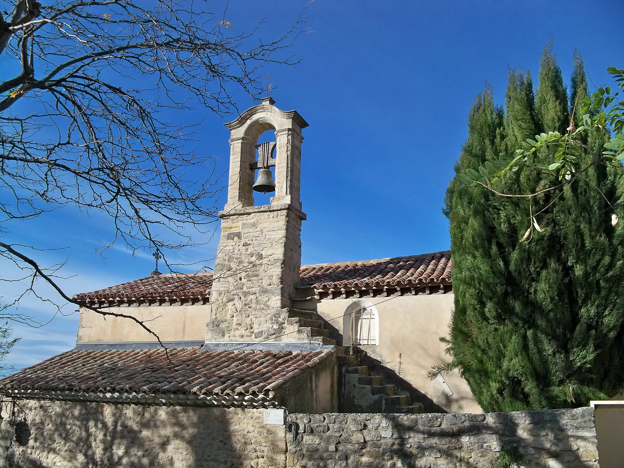 Photo showing: clocher de la chapelle des pénitents blancs de Mazan, Vaucluse, France