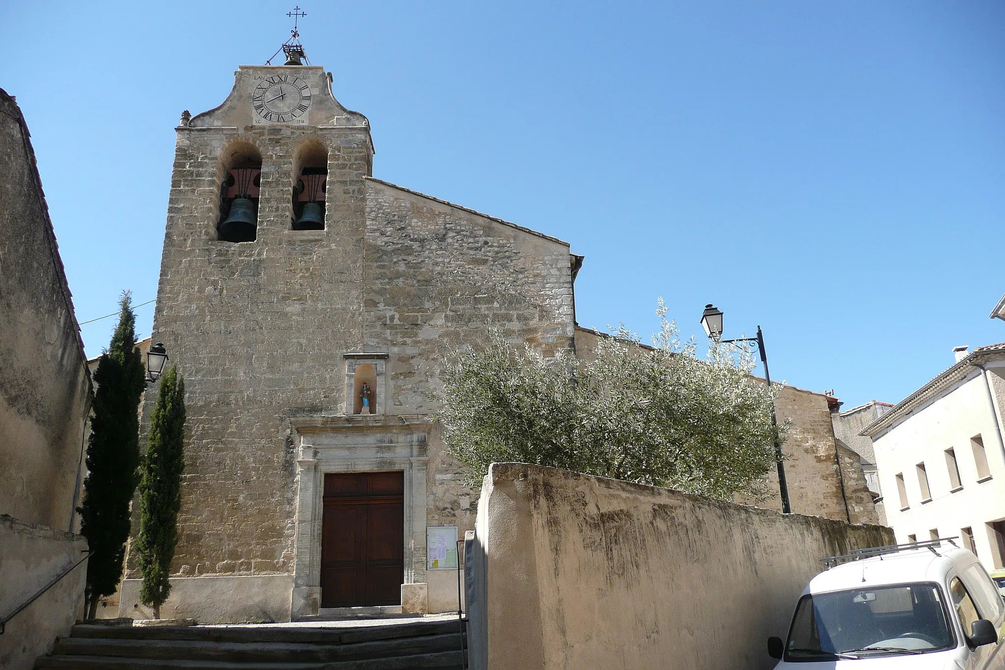 Photo showing: Eglise à Saint Saturnin lès Avignon.