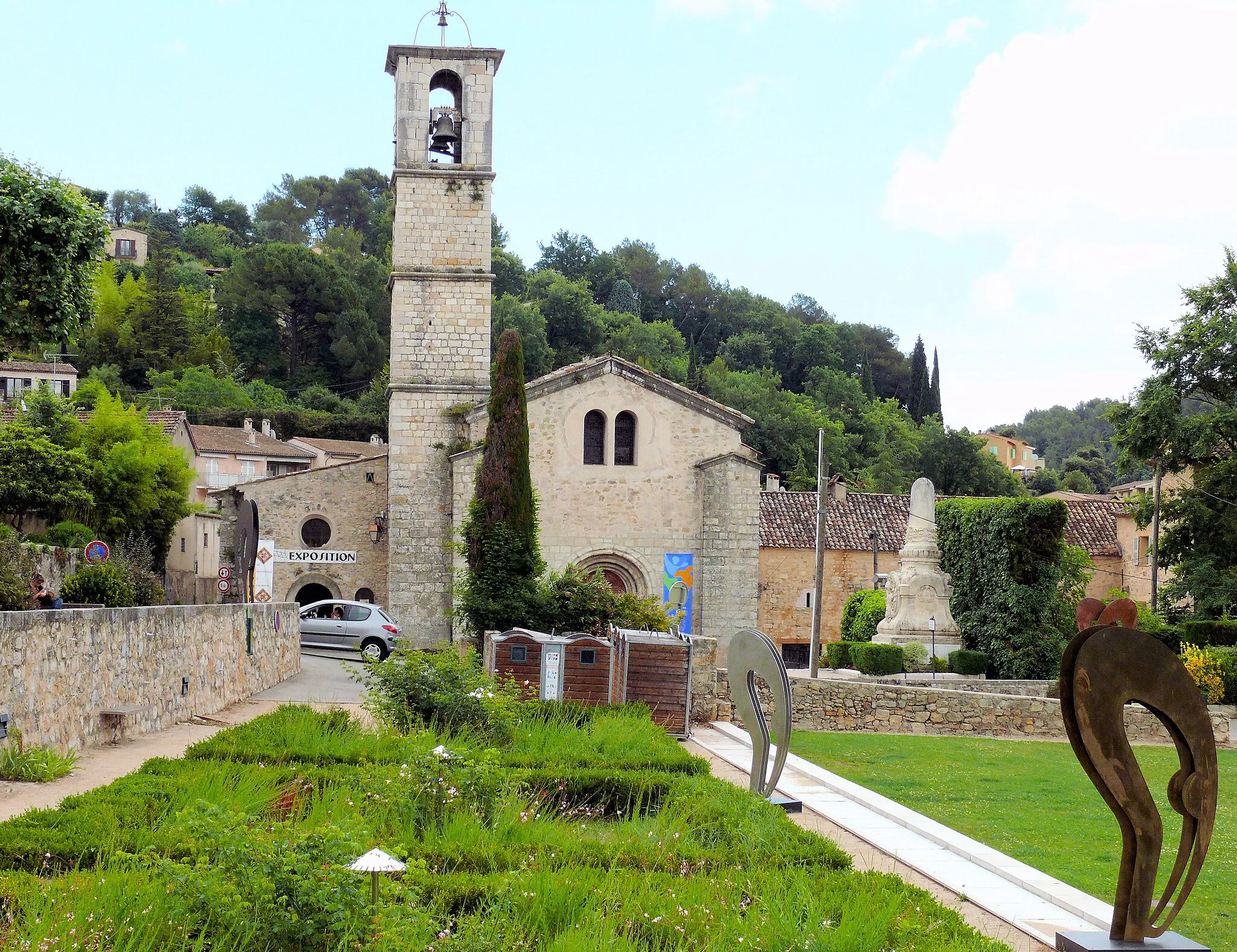 Photo showing: Valbonne - Ancienne abbaye chalaisienne, église Sainte-Blaise