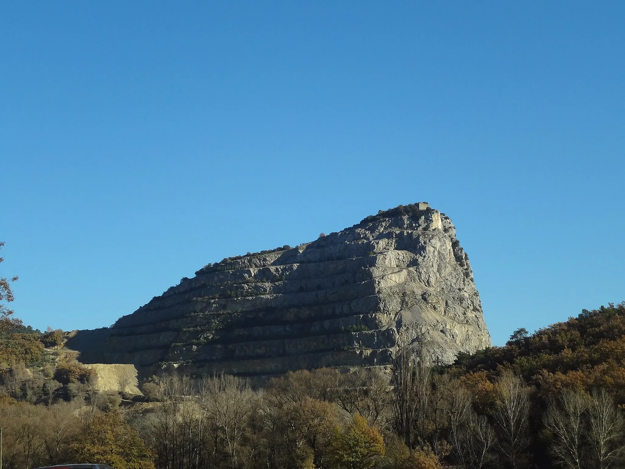 Photo showing: Carrière de calcaire de La Roque-Amère à Villeneuve