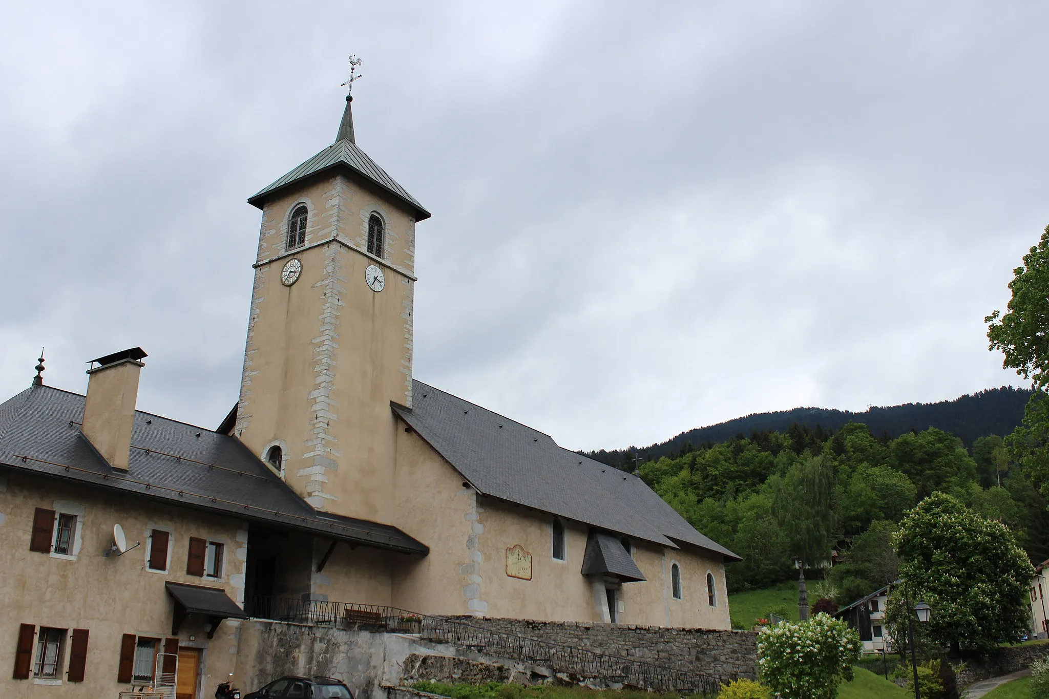 Photo showing: Église d'Arâches.