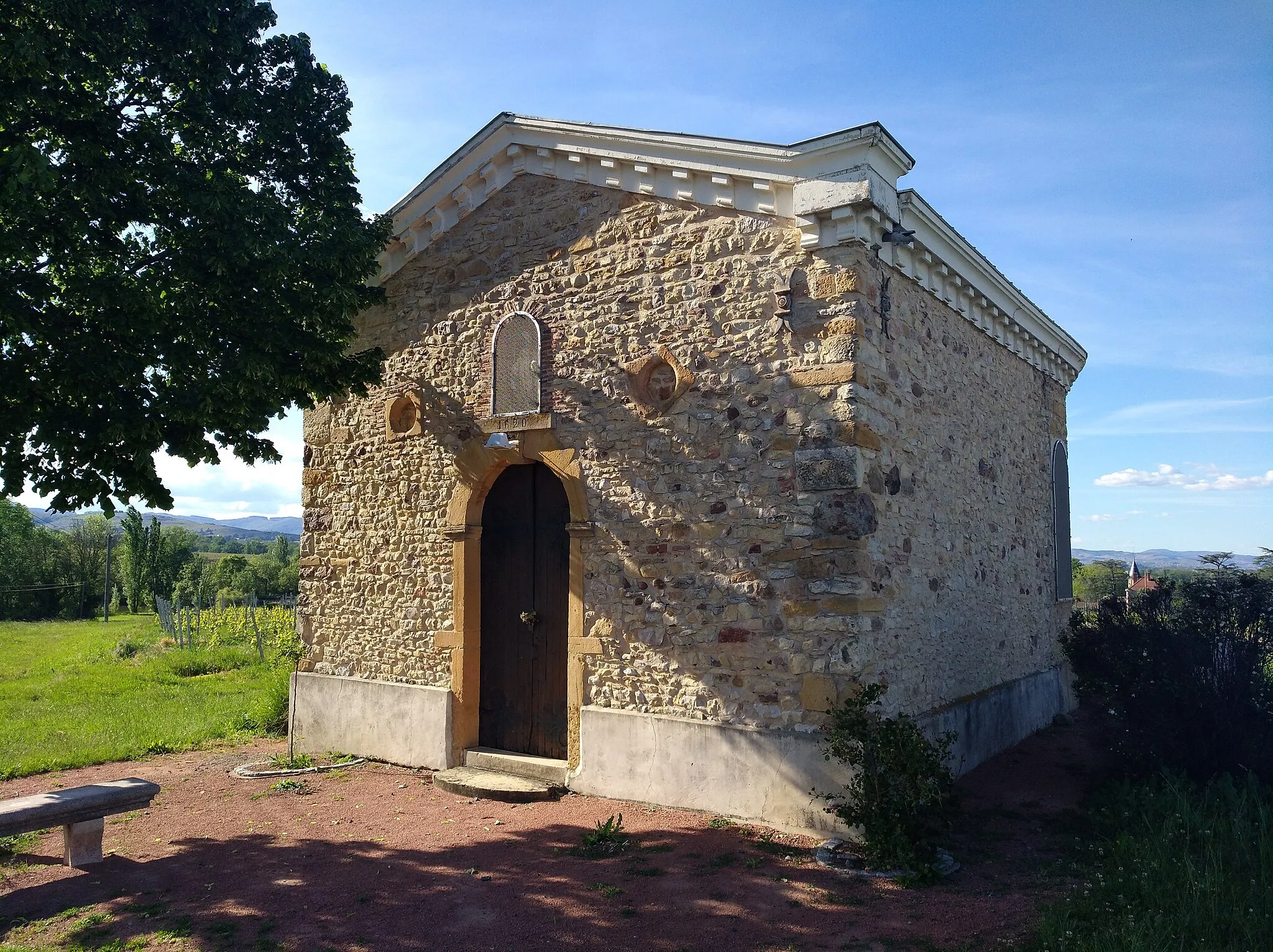 Photo showing: Chapelle Notre-Dame des Rues à Arnas (Rhône, France).