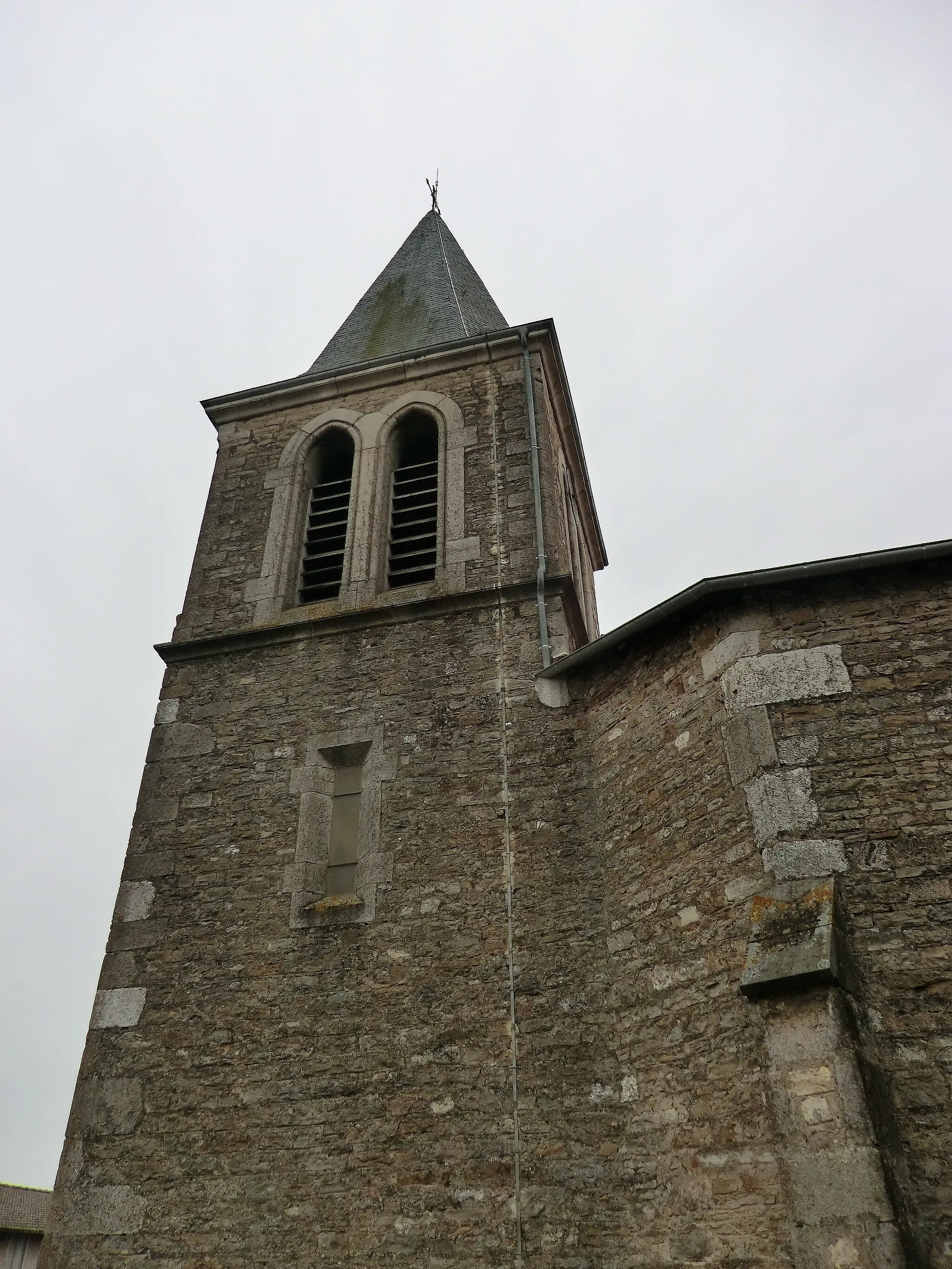 Photo showing: L'église Saint-Jean-Baptiste de Balan (Ain).