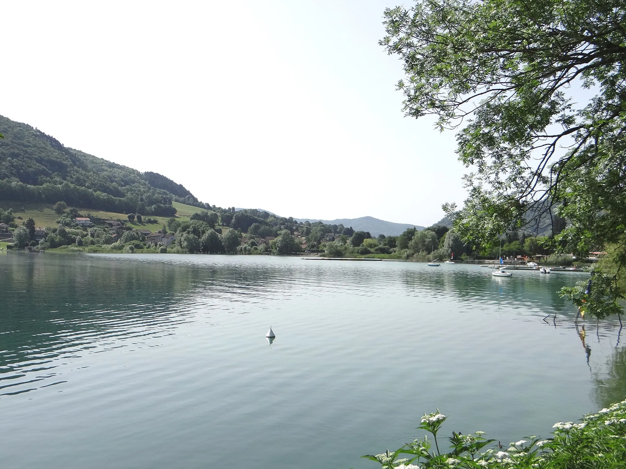 Photo showing: Charavines - Lac de Paladru