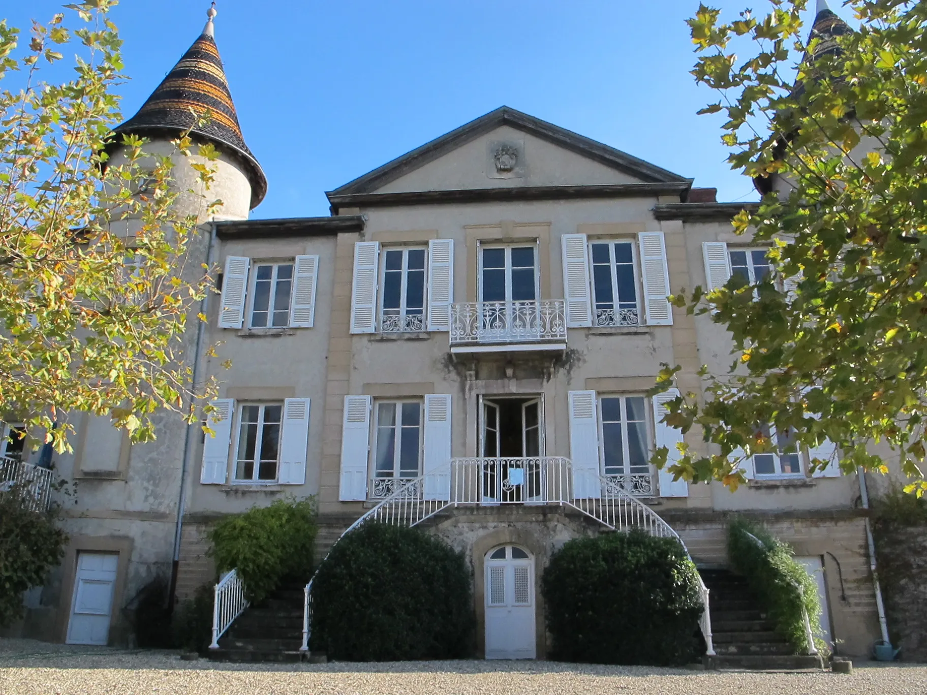 Photo showing: Château des Estournelles