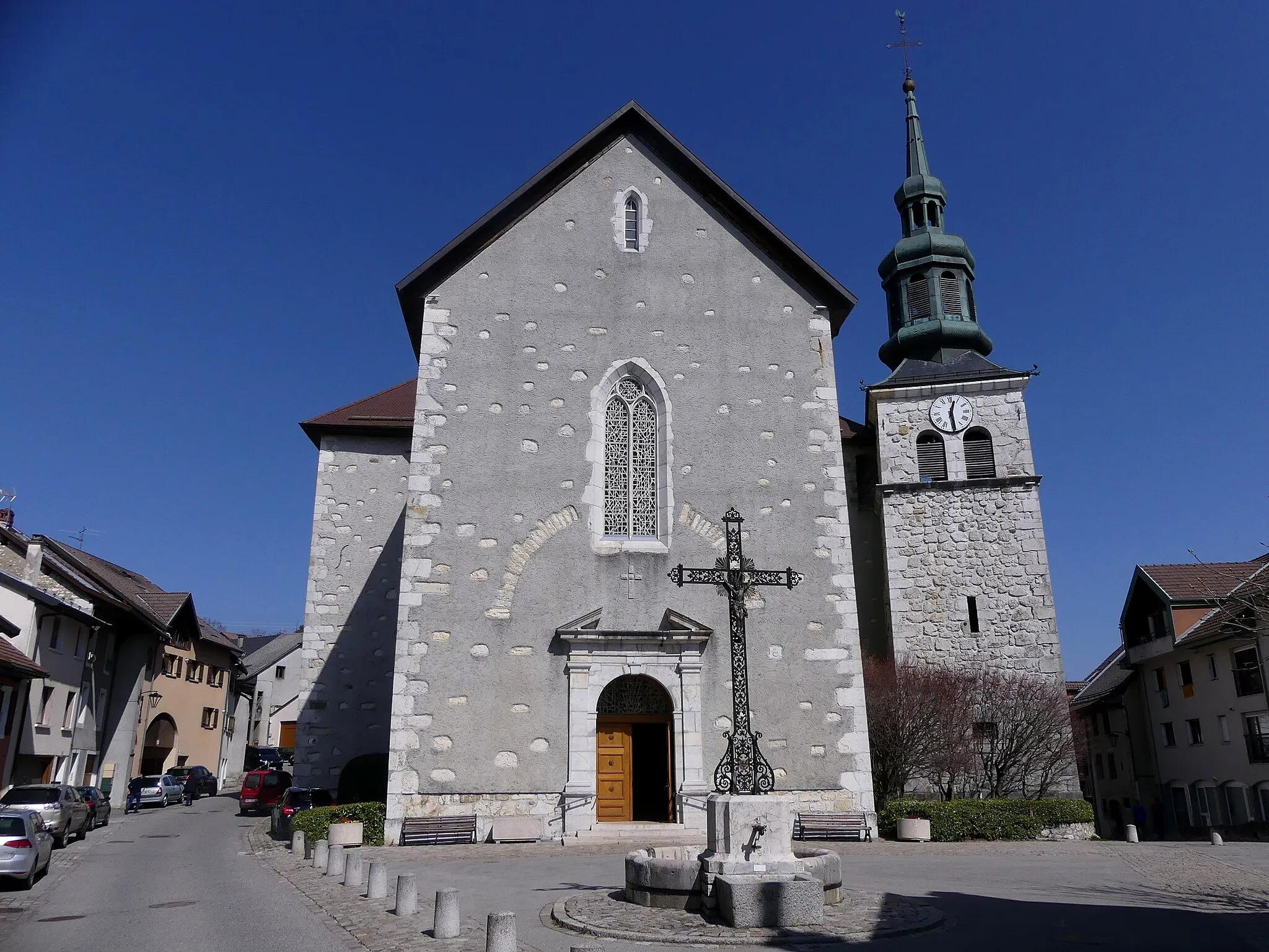 Photo showing: Sight of Église Saint-Maurice church of Cruseilles, Haute-Savoie, France.