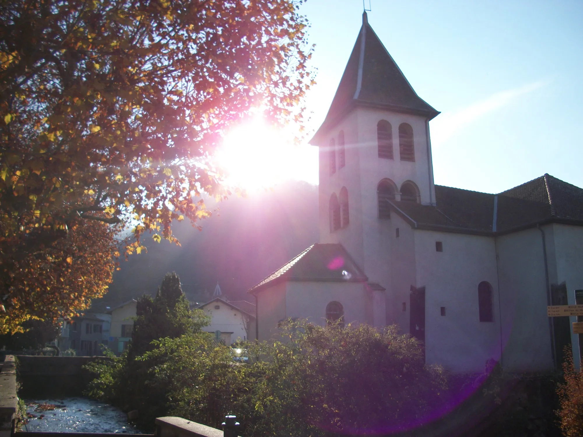 Photo showing: Saint-Marcel church in Gières, Isère, France