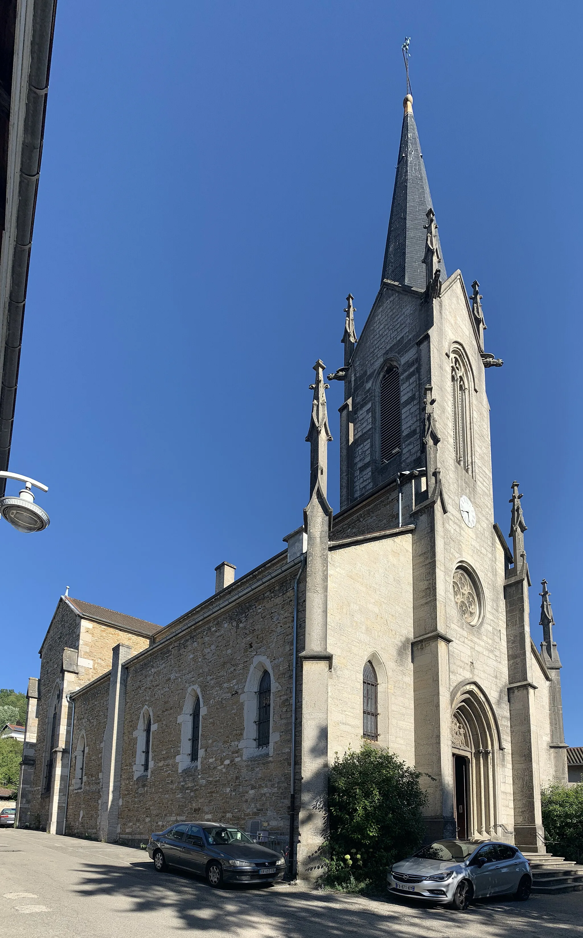 Photo showing: Église Saint-Étienne de Jujurieux.