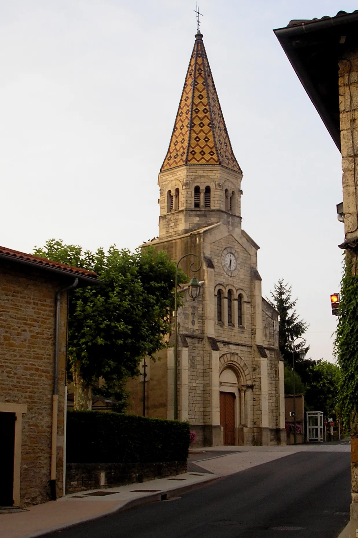 Photo showing: Le clocher de Limas