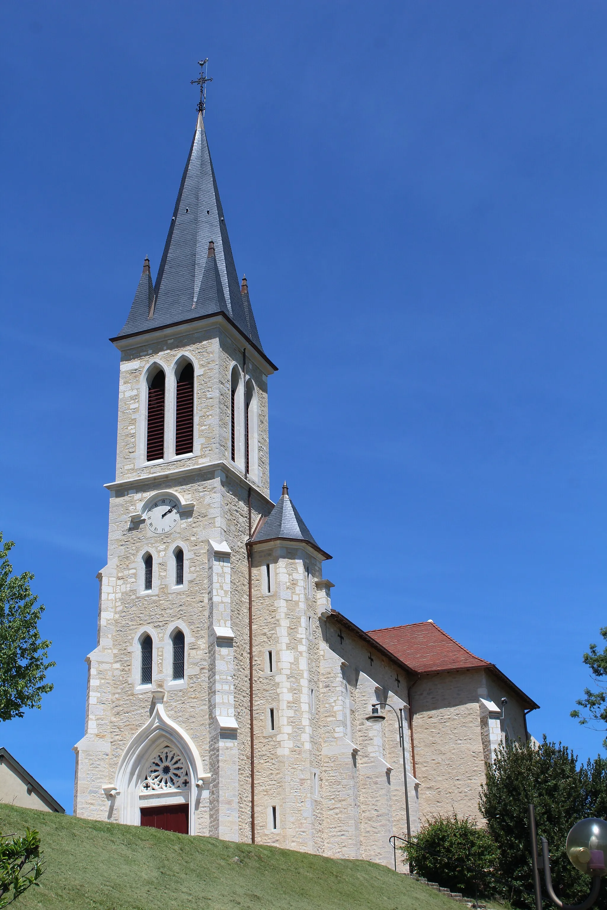 Photo showing: Église Saint-Clair de Montagnat.