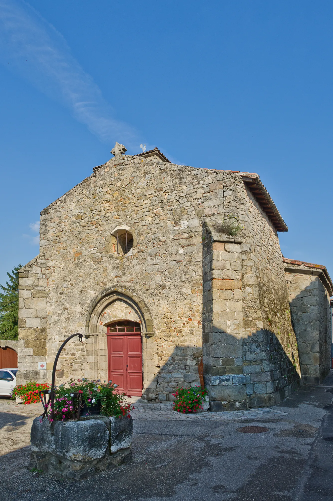 Photo showing: This building is indexed in the base Mérimée, a database of architectural heritage maintained by the French Ministry of Culture, under the reference PA00117999 .