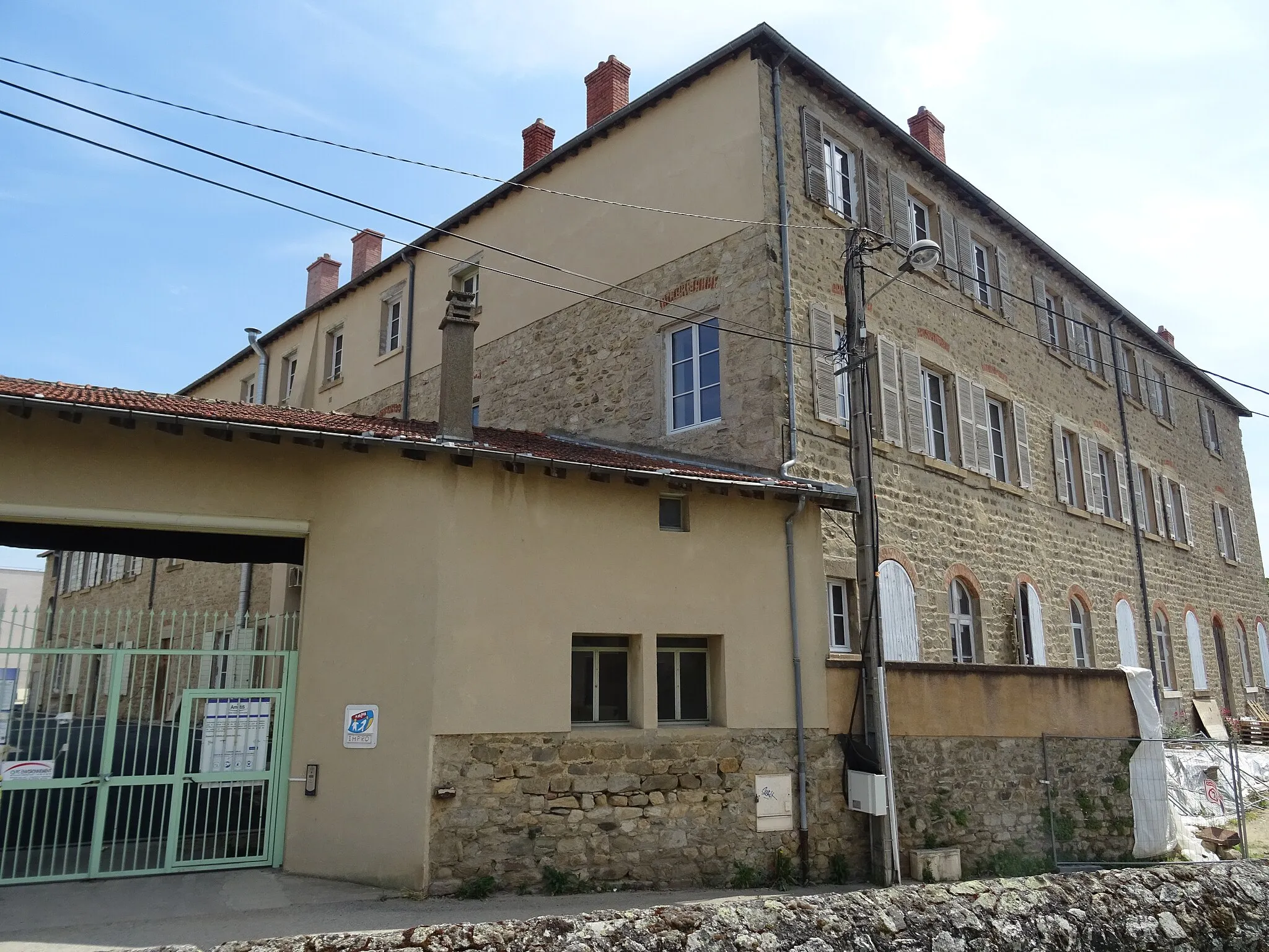 Photo showing: ancien pensionnat Saint-Charles