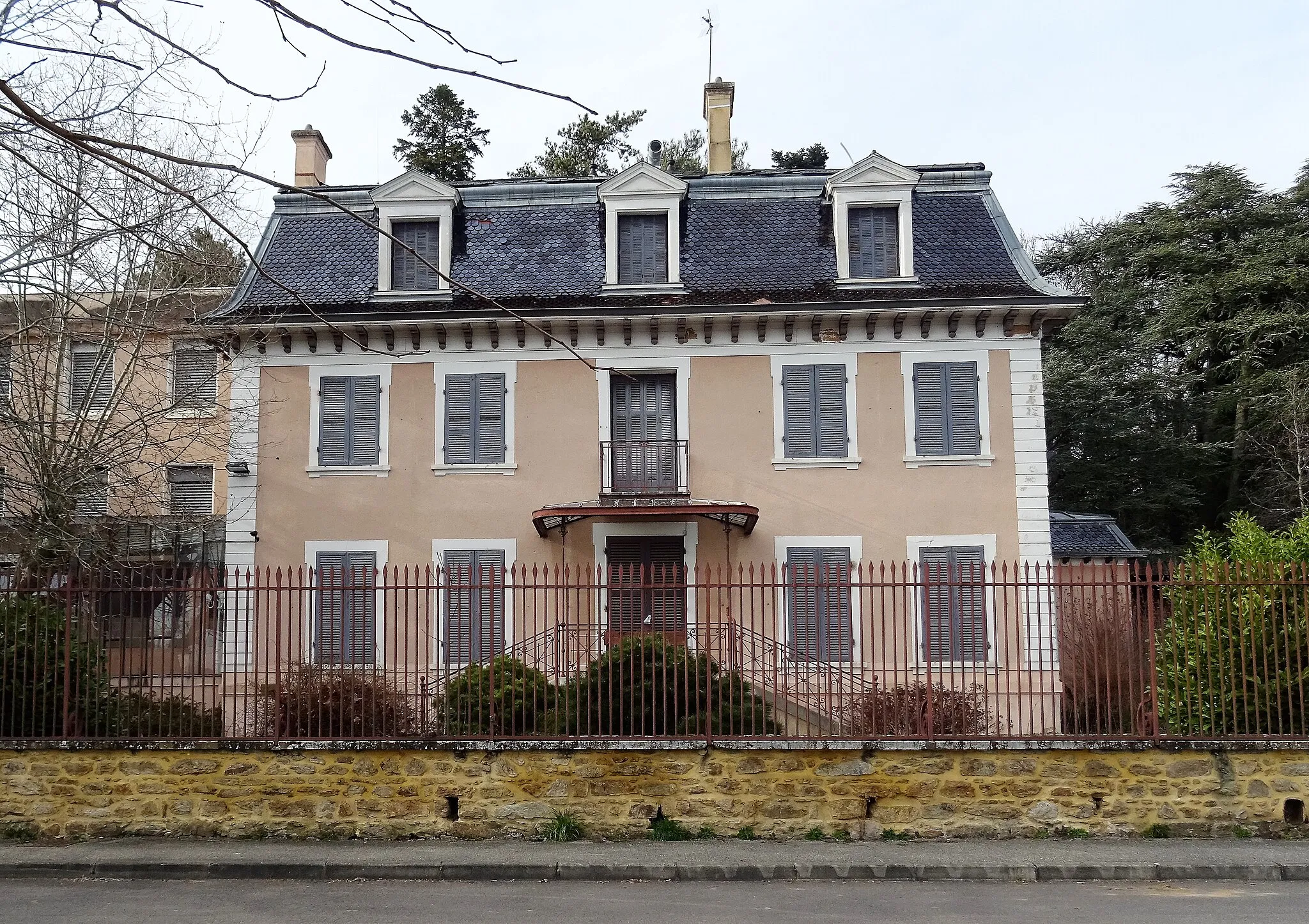 Photo showing: château Desprez