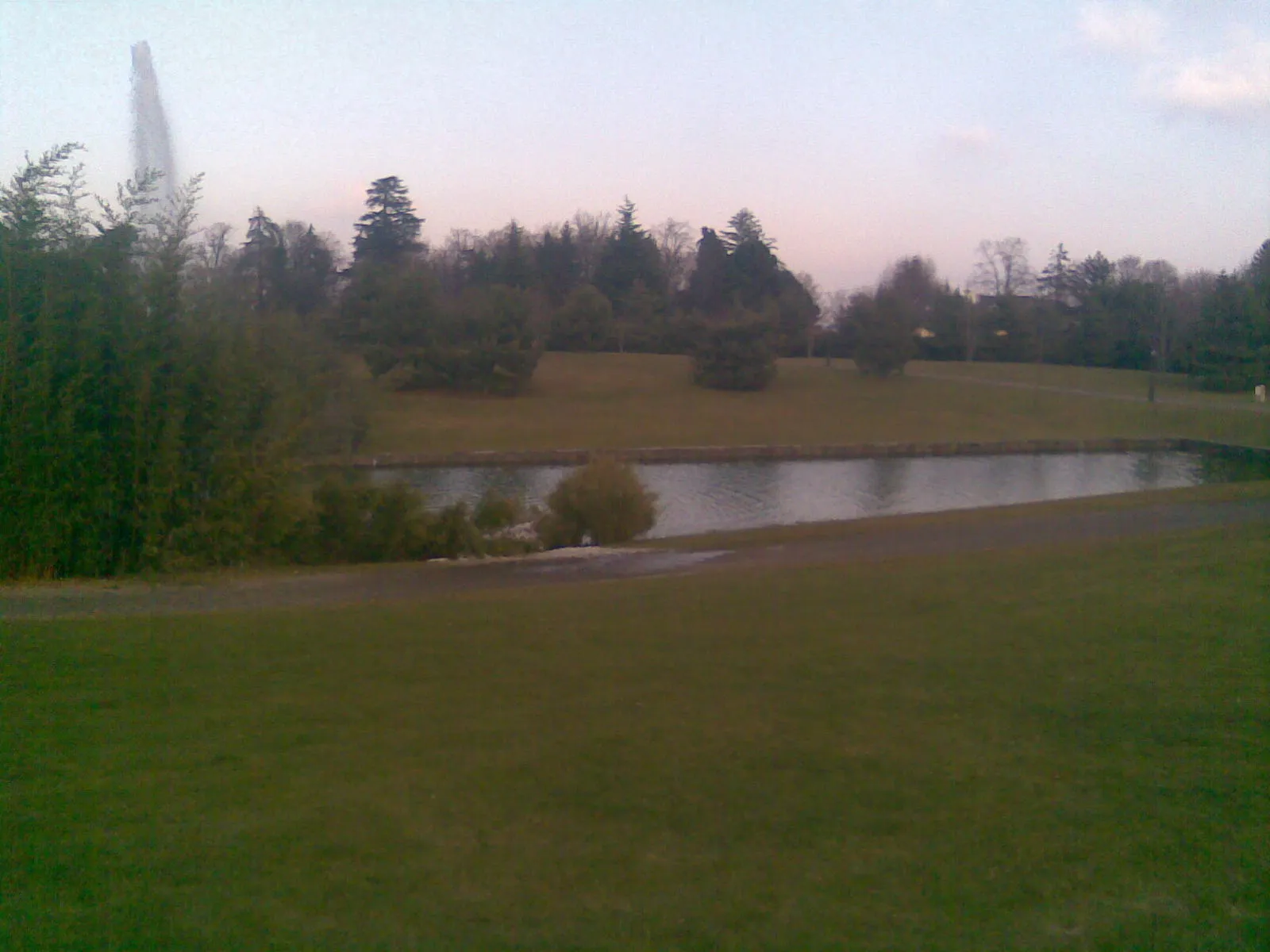 Photo showing: Parc de la cité de l'eau à Amphion
