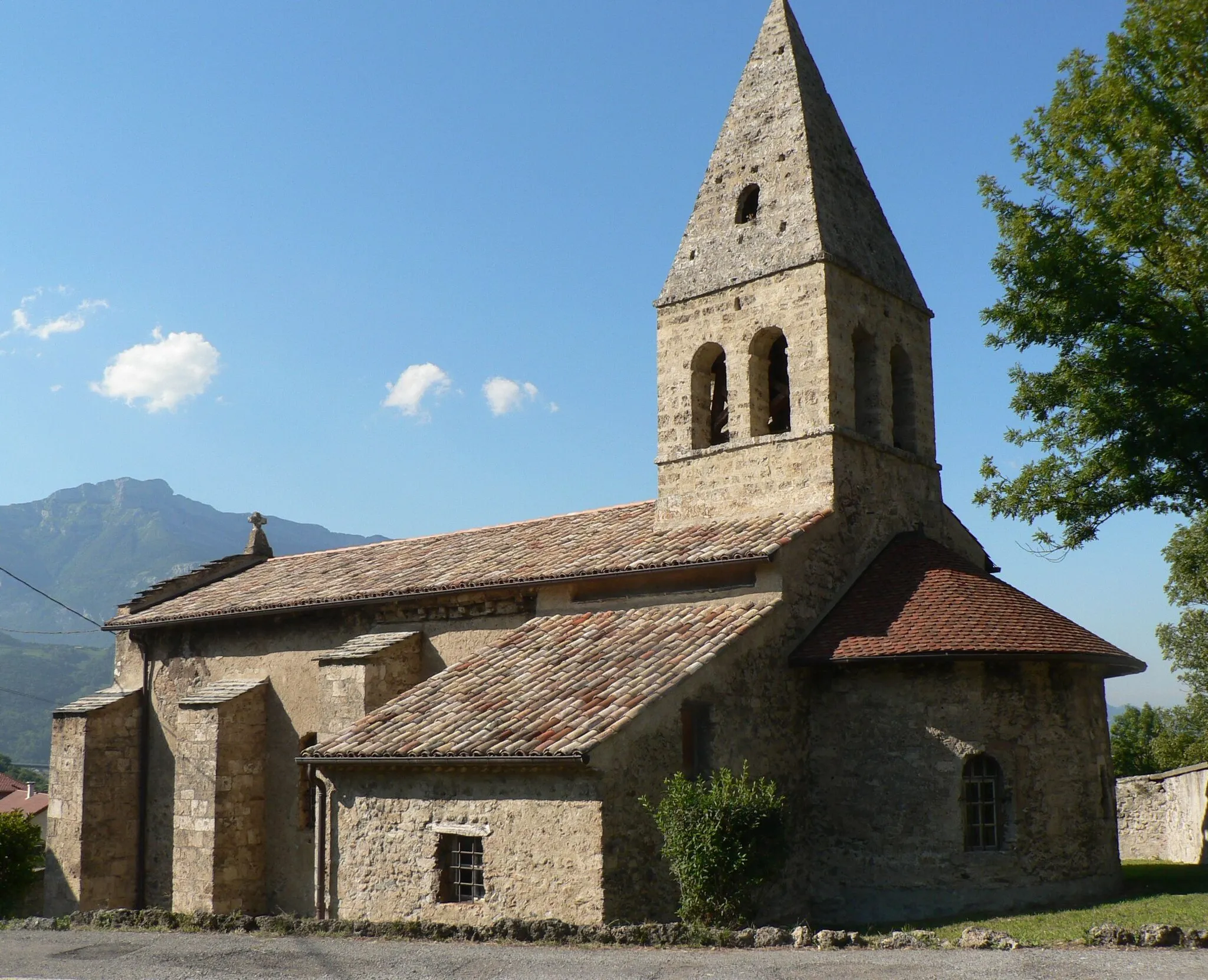 Photo showing: Église Saint-Georges à Saint-Georges-de-Commiers