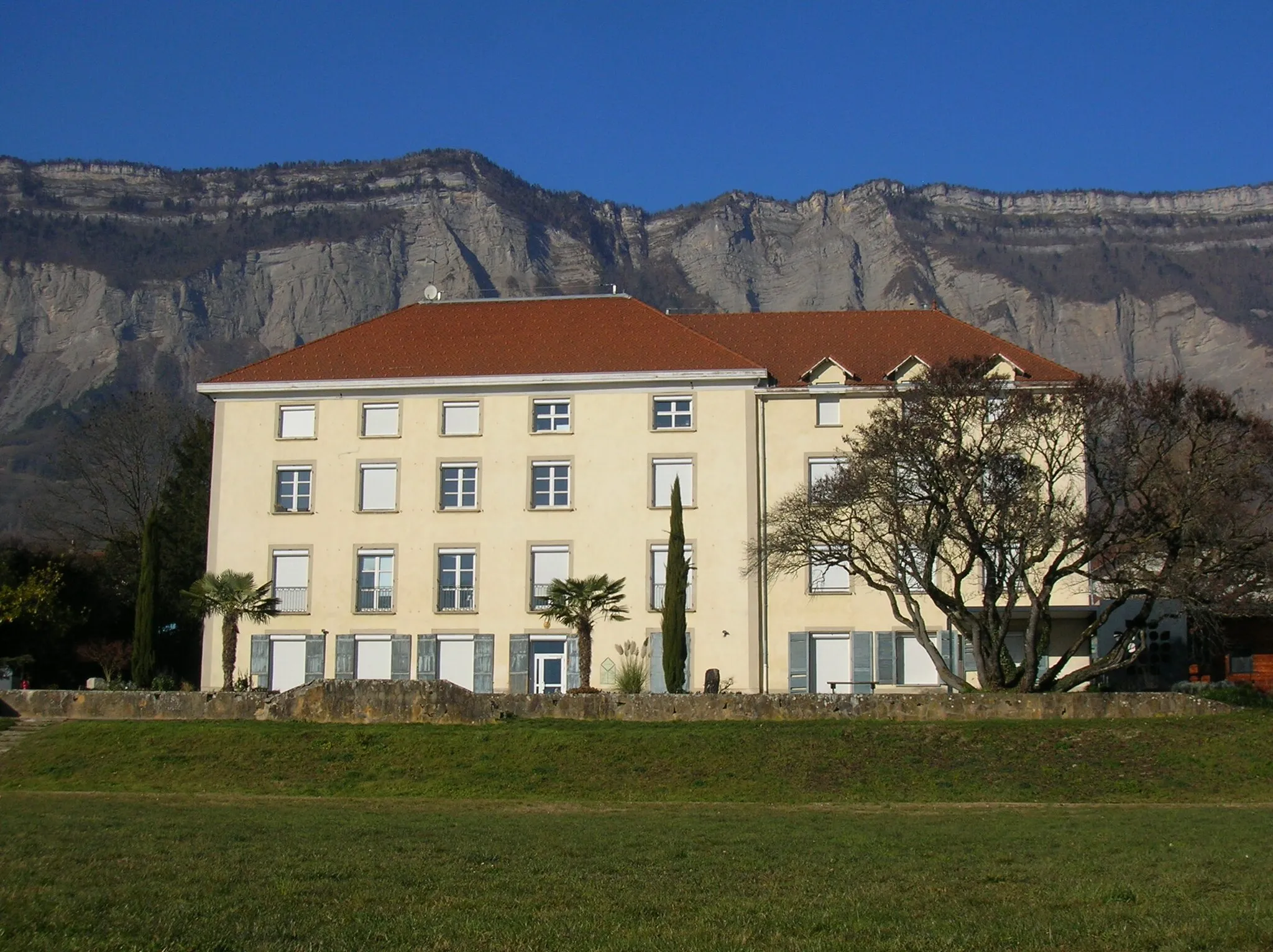 Photo showing: Château Randon. Saint-Ismier, Isère, Rhone-Alpes, France.