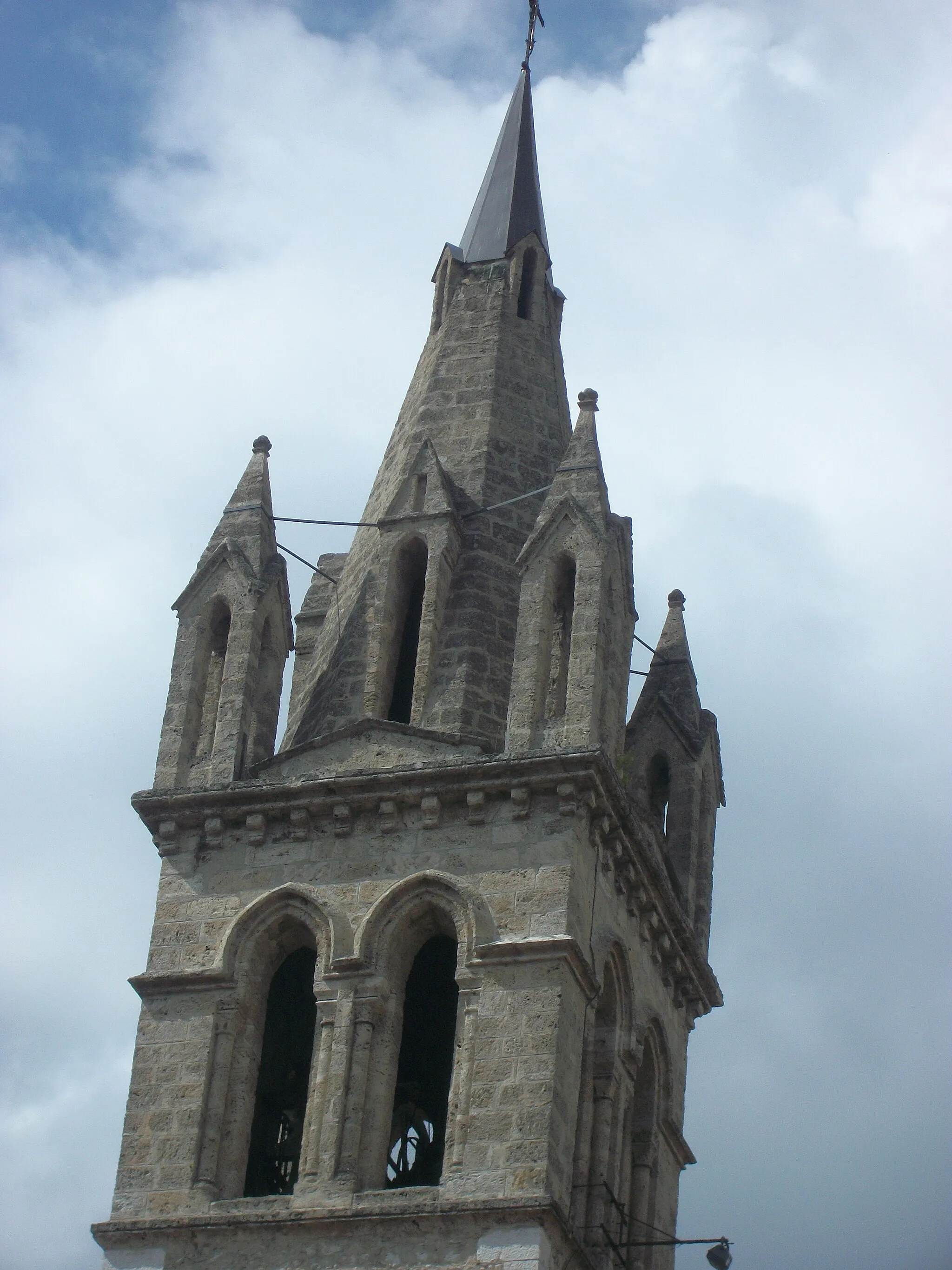Photo showing: Église Saint-Jean-Baptiste à Saint-Jean-de-Moirans, Isère, France
