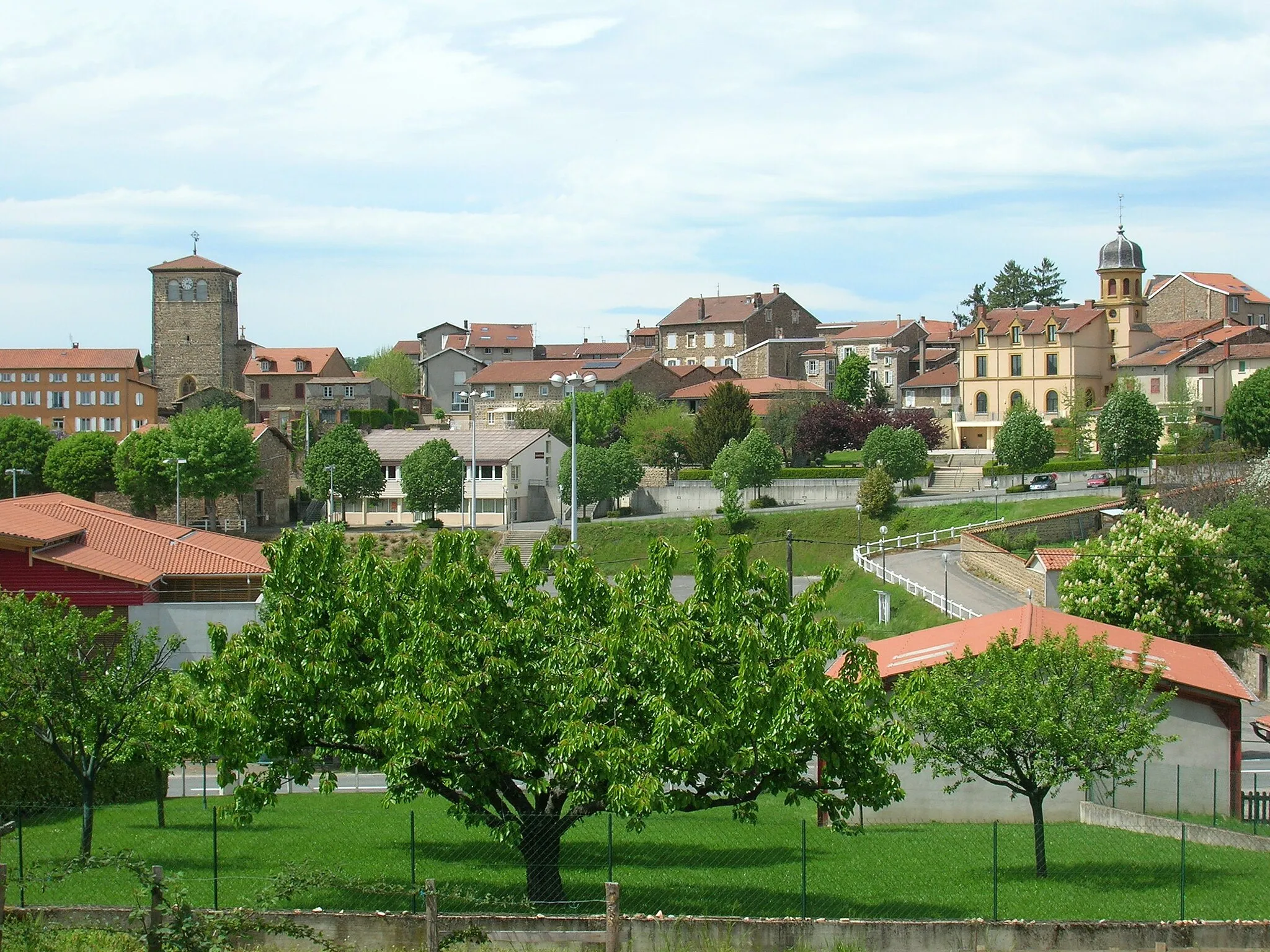 Photo showing: Le Village de Saint Laurent de Chamousset (Rhône)
