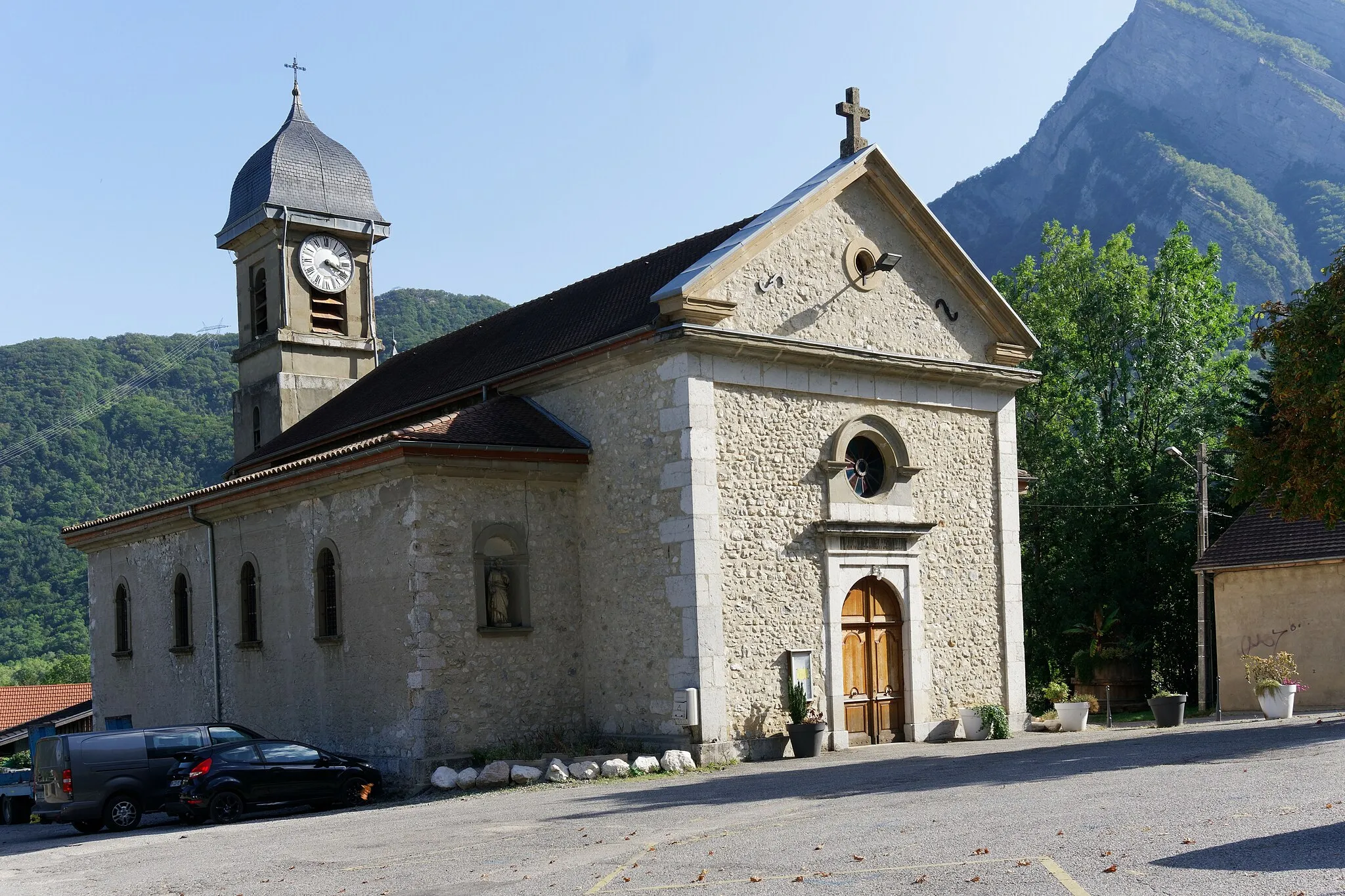 Photo showing: Église de Saint-Paul-de-Varces