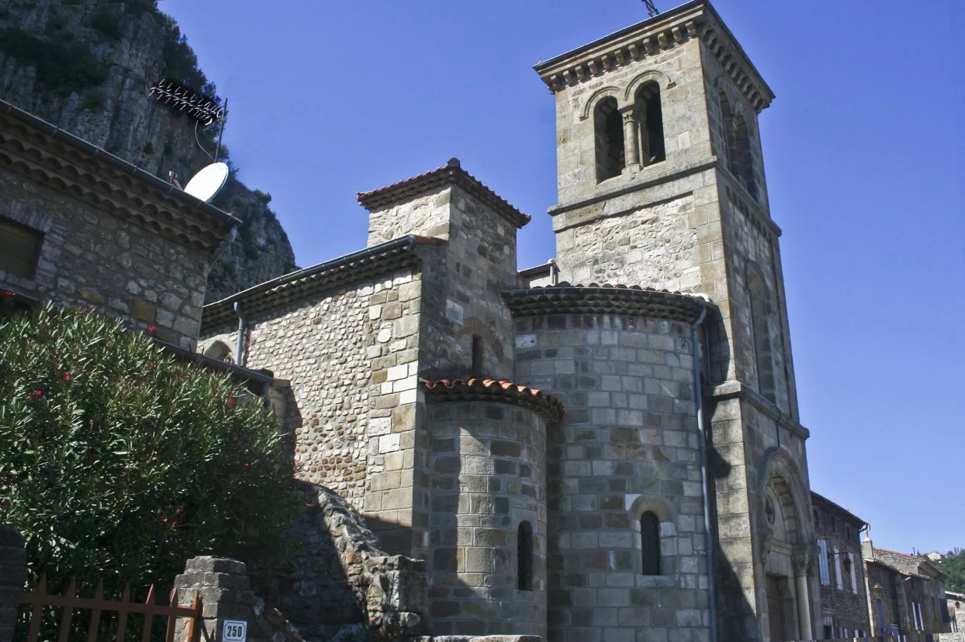 Photo showing: Soyons, Ardèche, France : l'église