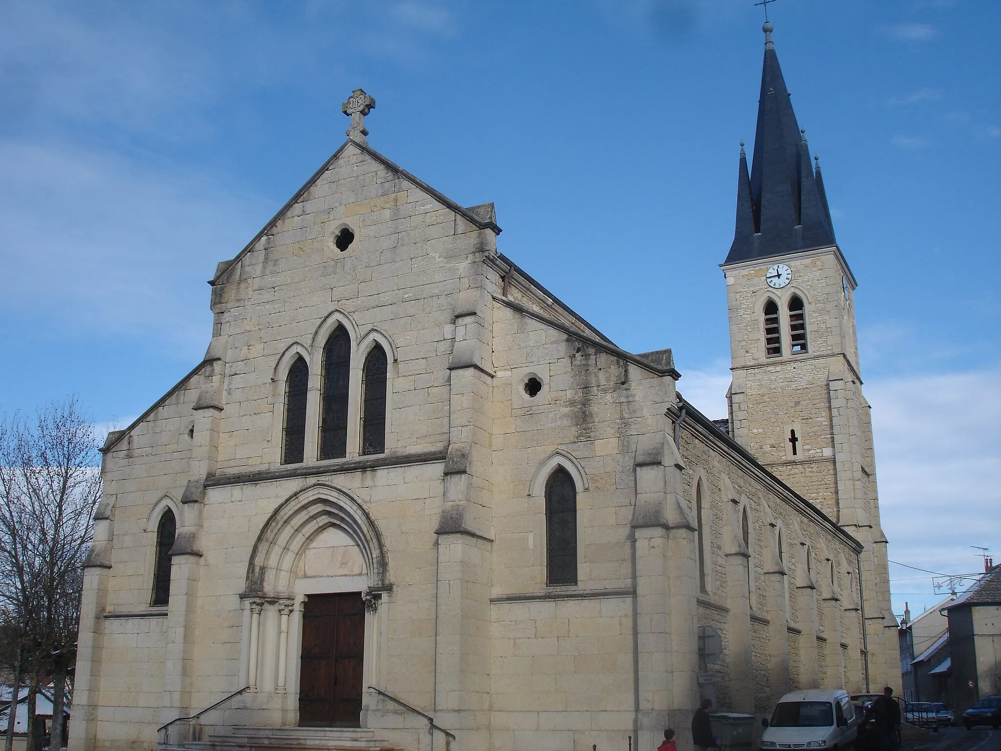 Photo showing: Trept (Isère) : l'église vue de face